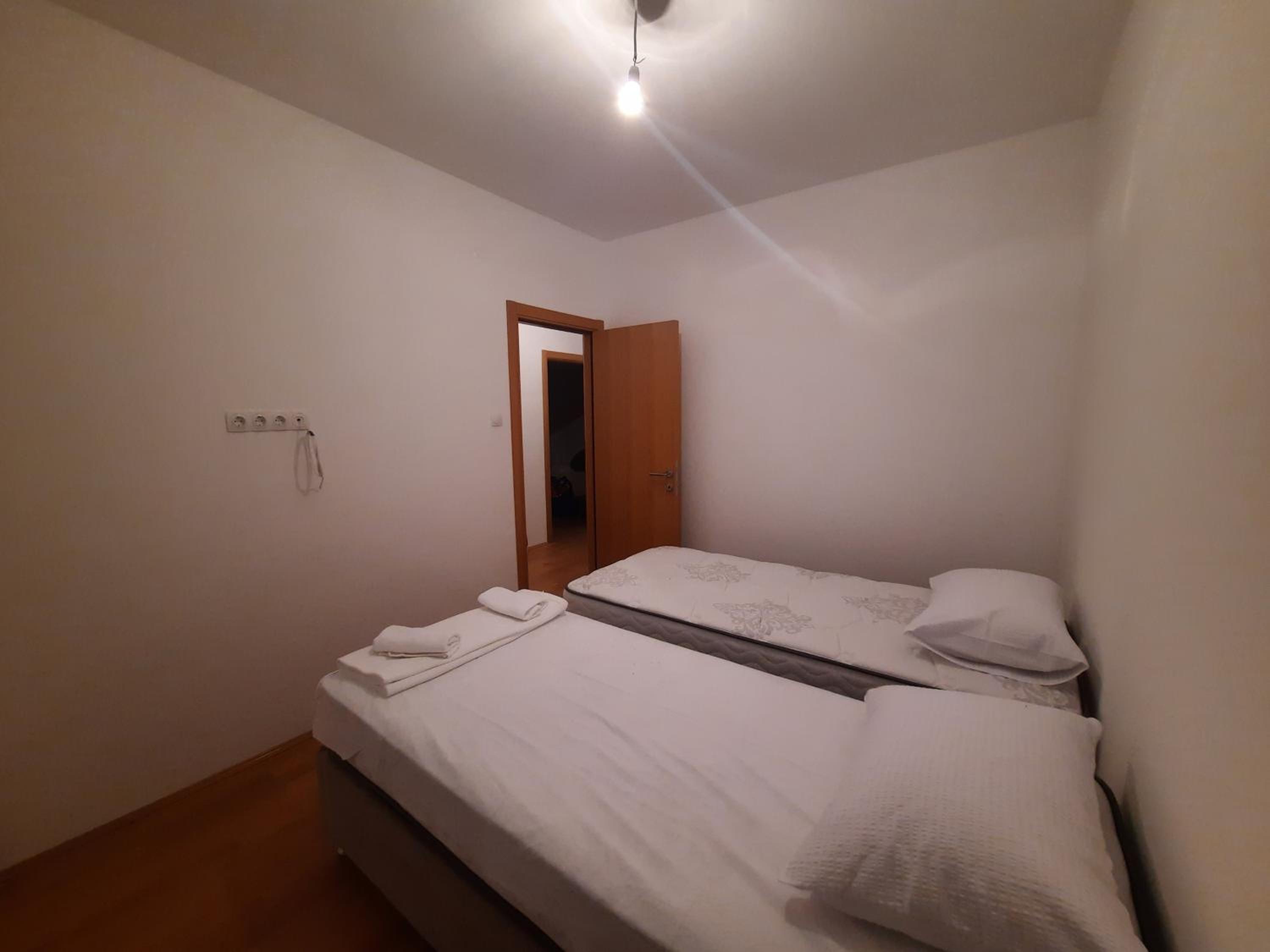 NinaRich,apartman sa 2 sobe idealan za bračni par sa djecom ili 2para, Trebinje