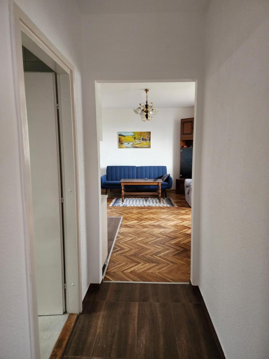 1 Bedroom Apartment - Vozdovac, Belgrade view 5