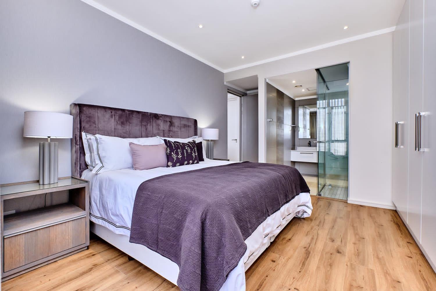 La Vista Dream Apartments Luxury & Modern with City View and Inverter back up!