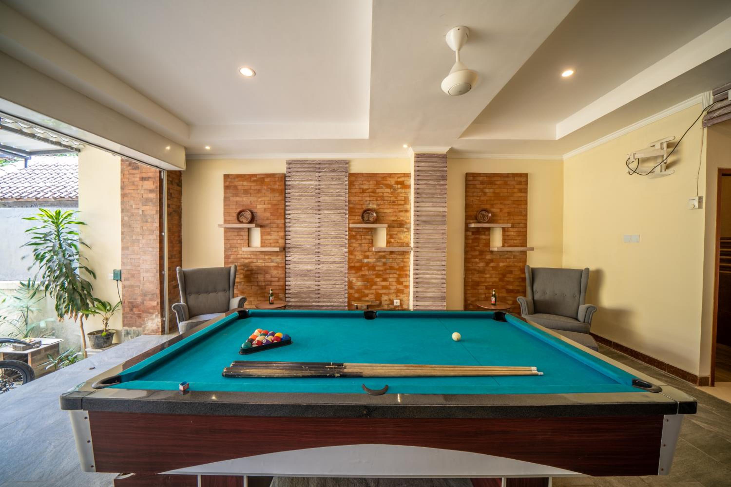 activities & amenities