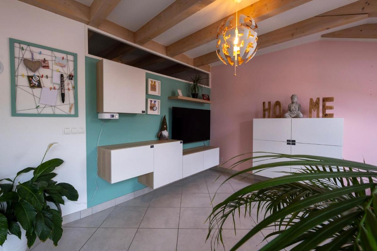 FLOW Village Apartment photo 3