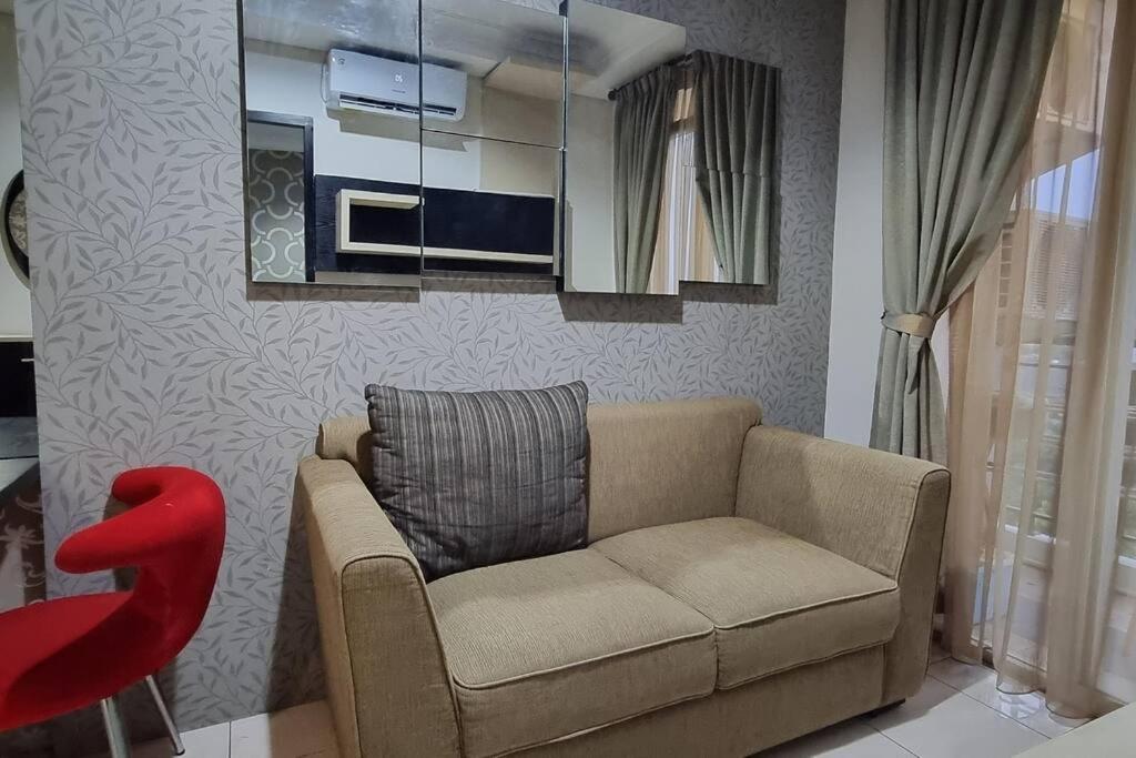 Apt 1 BR Gardenia Boulevard w Swim Pool view 4