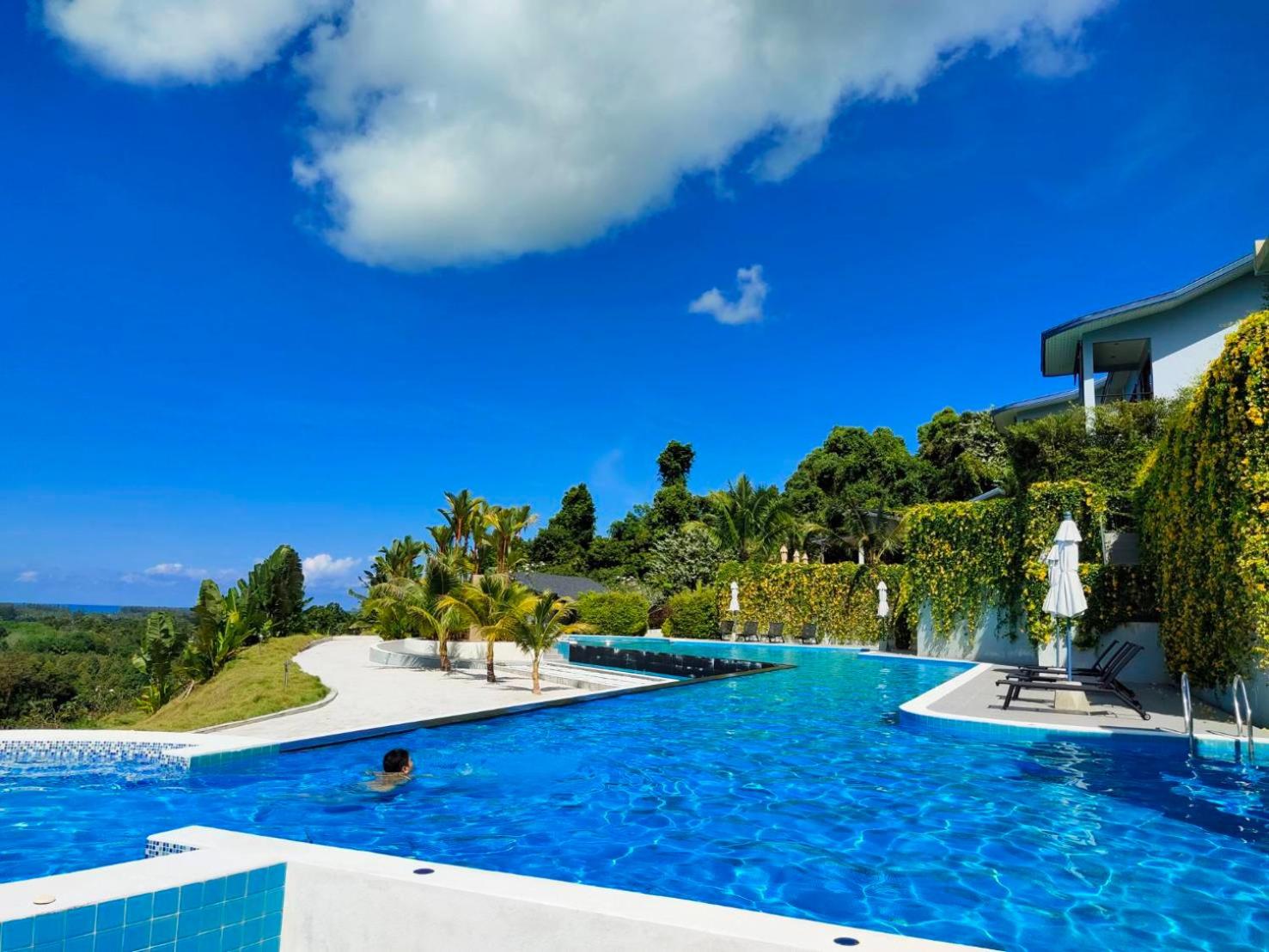 Khaolak Blue Sky Villa view 4