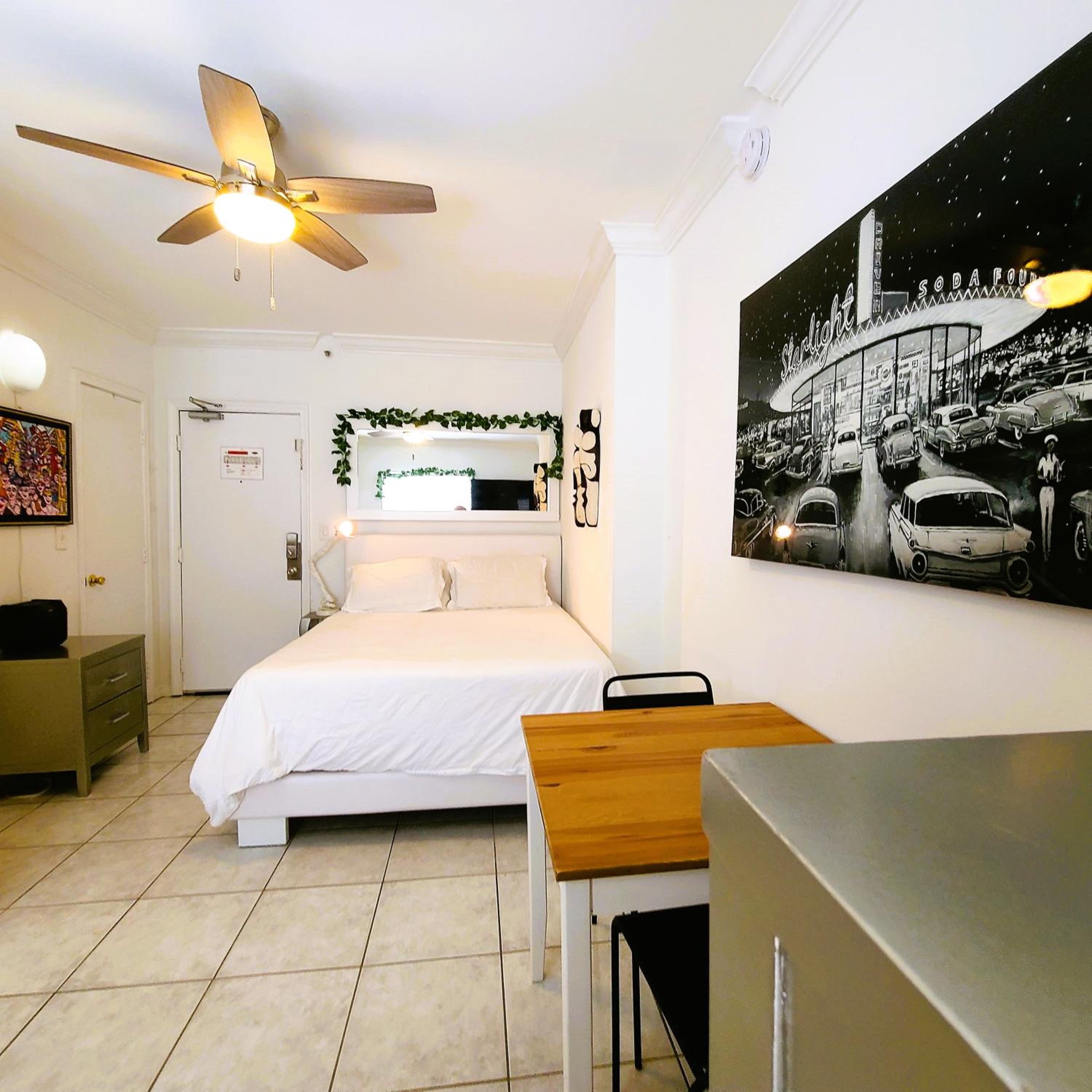 OCEAN FRONT BEACH PADS---South Beach view 4