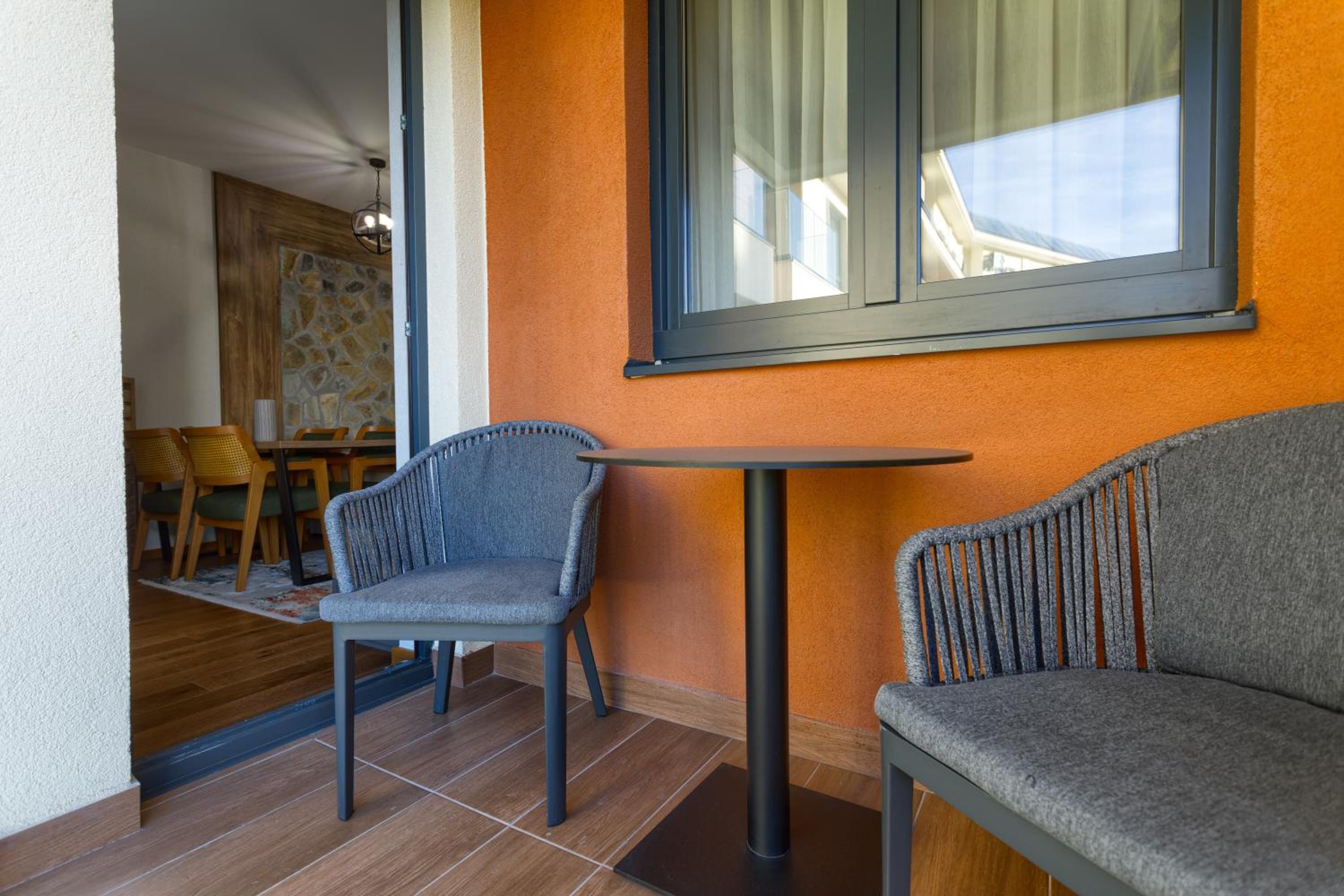balance & terrace