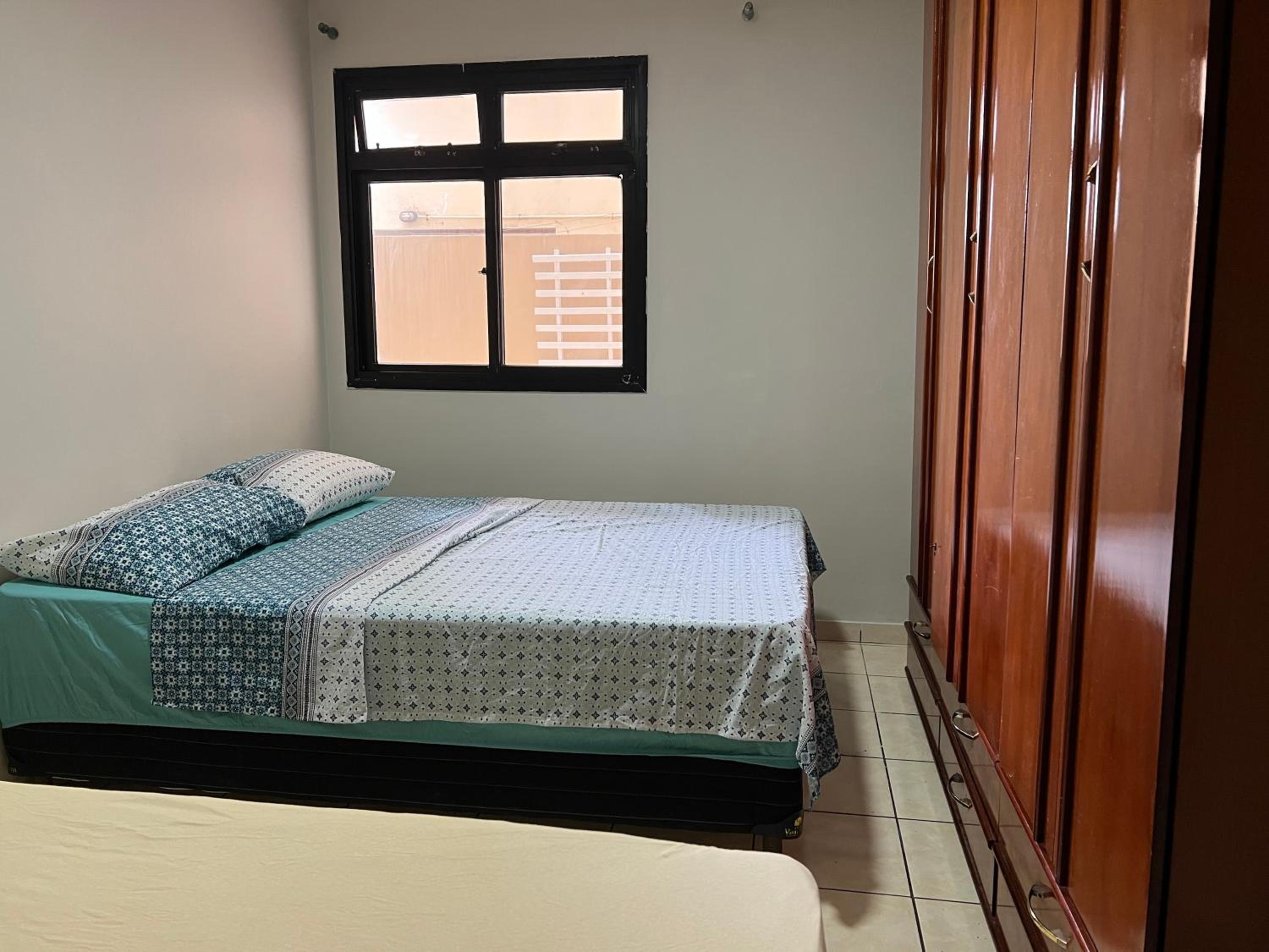 Apartamento 4 quartos Av Beira Mar nº 36 - Edif Canto Nobre - Guarapari ES