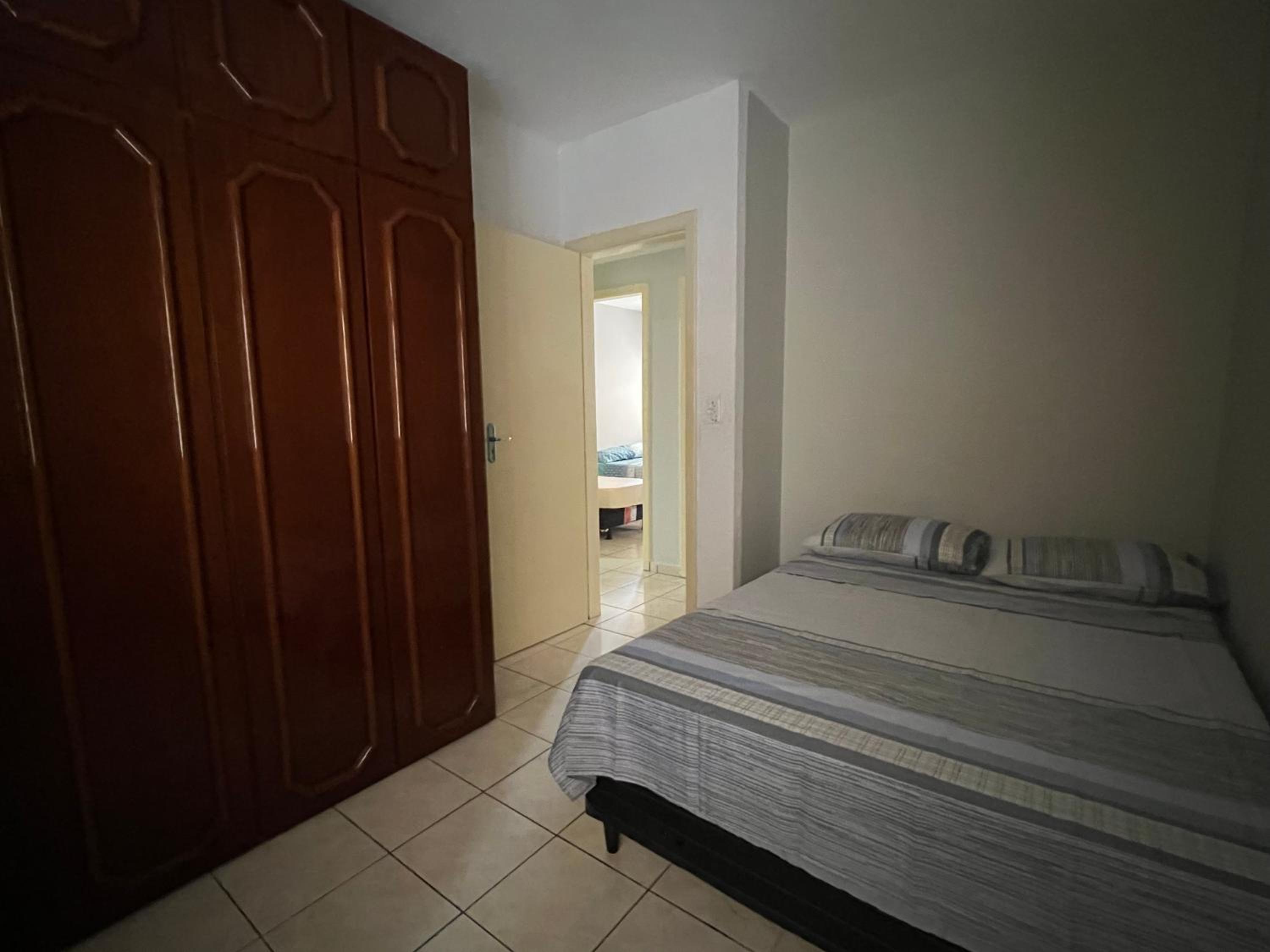 Apartamento 4 quartos Av Beira Mar nº 36 - Edif Canto Nobre - Guarapari ES
