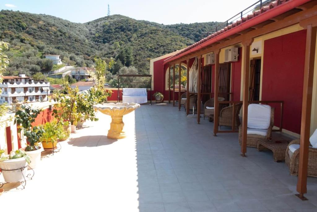 Villa EnElladi