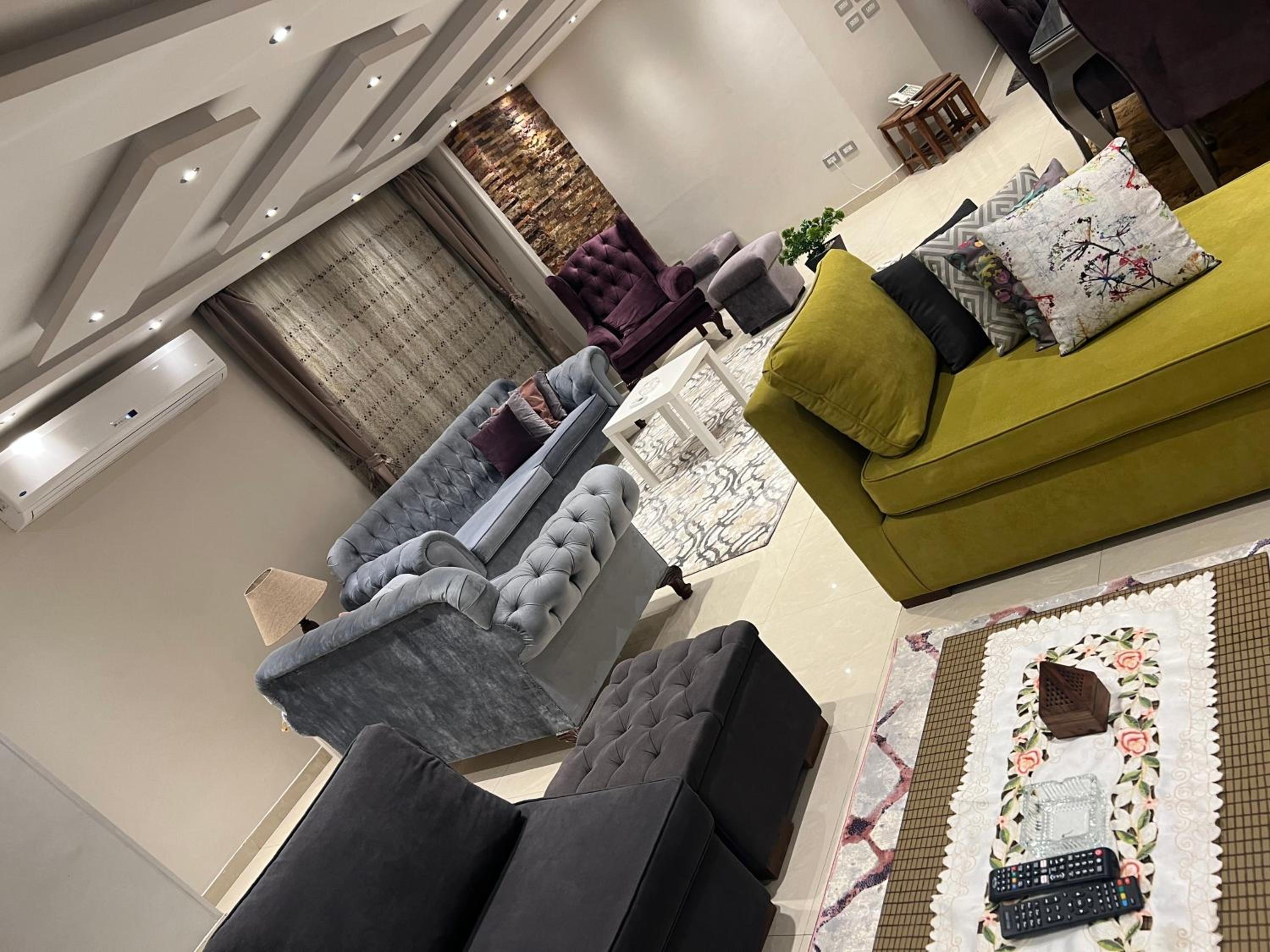 Cozy and Modern Apartment for Rent in Mohandessin