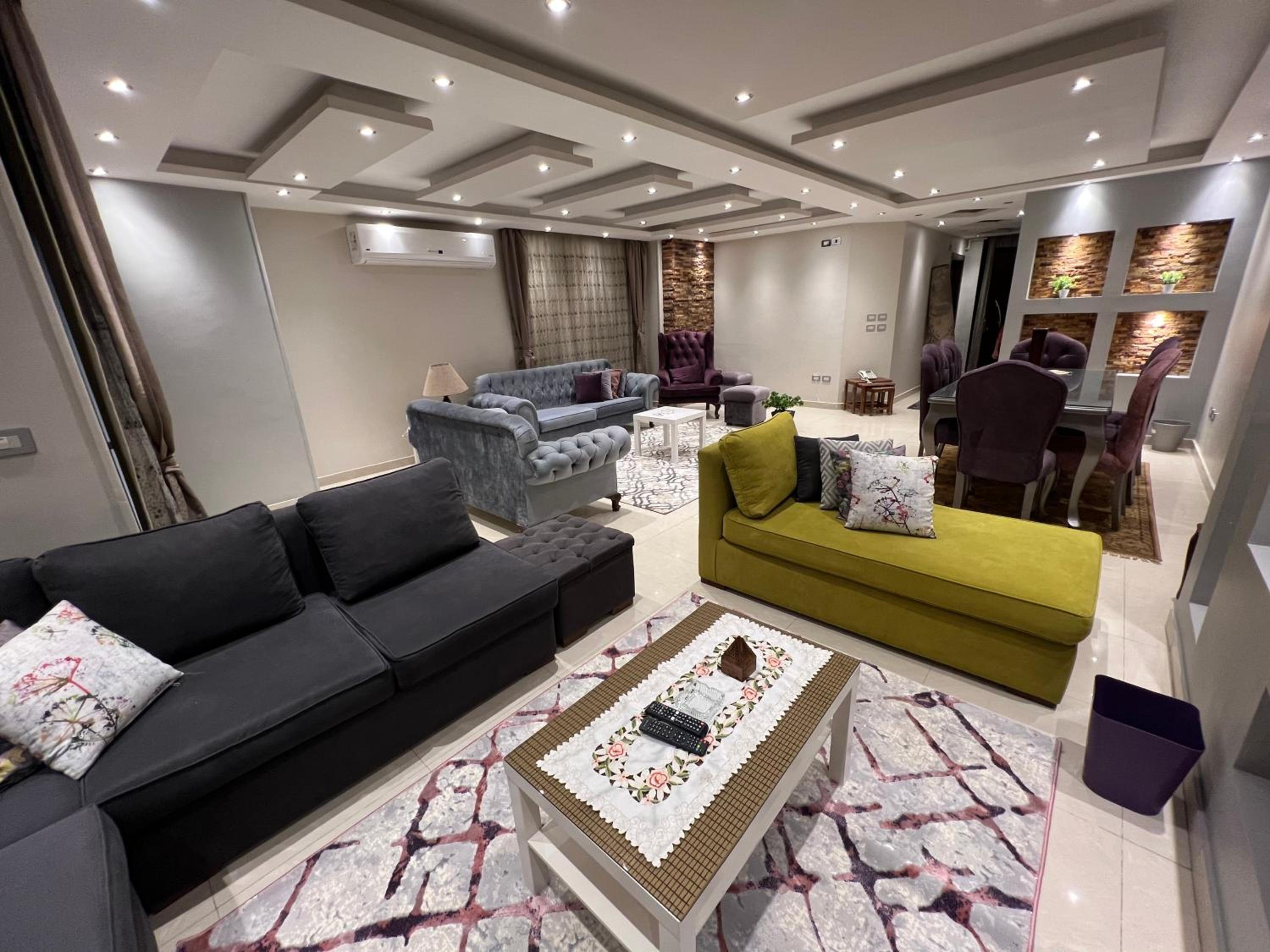 Cozy and Modern Apartment for Rent in Mohandessin