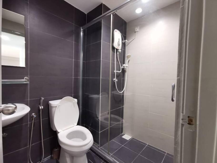 Ipoh Town Kinta Riverfront Apartment 7pax by Glamorous