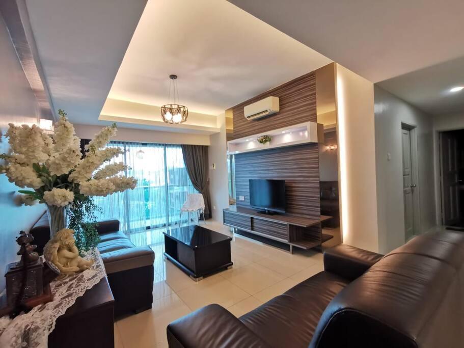 Ipoh Town Kinta Riverfront Apartment 7pax by Glamorous
