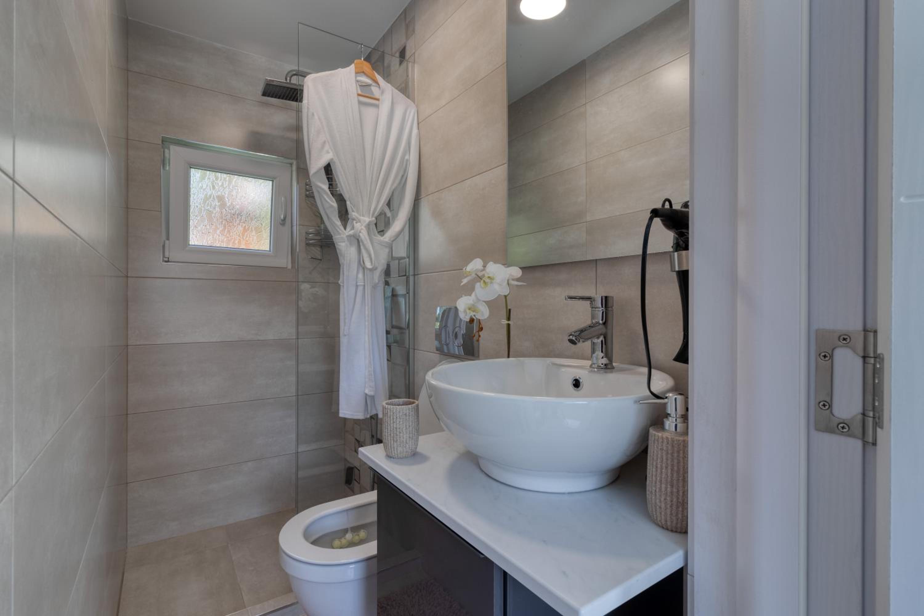 Bungalow Lux view 4