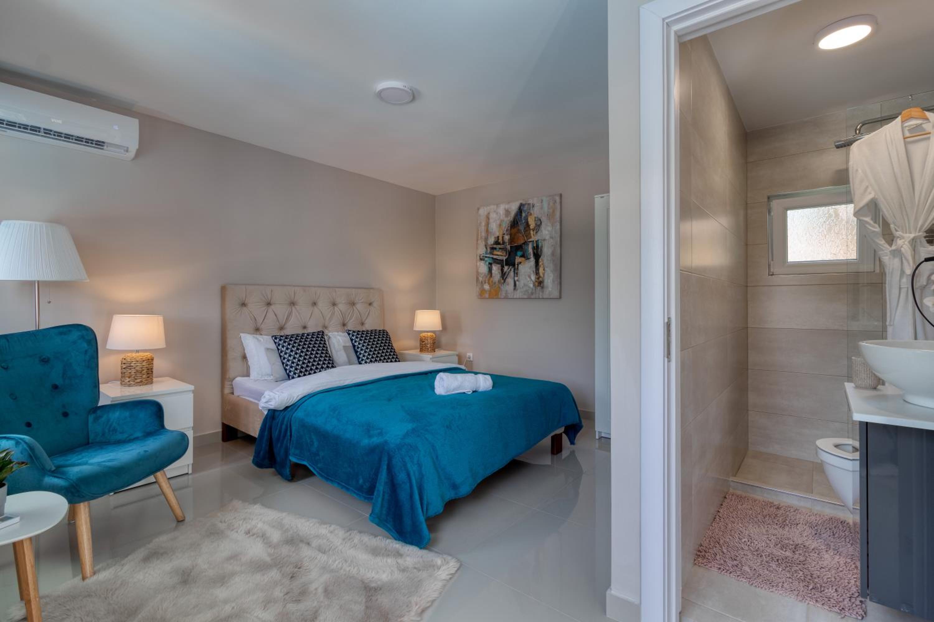 Bungalow Lux view 3