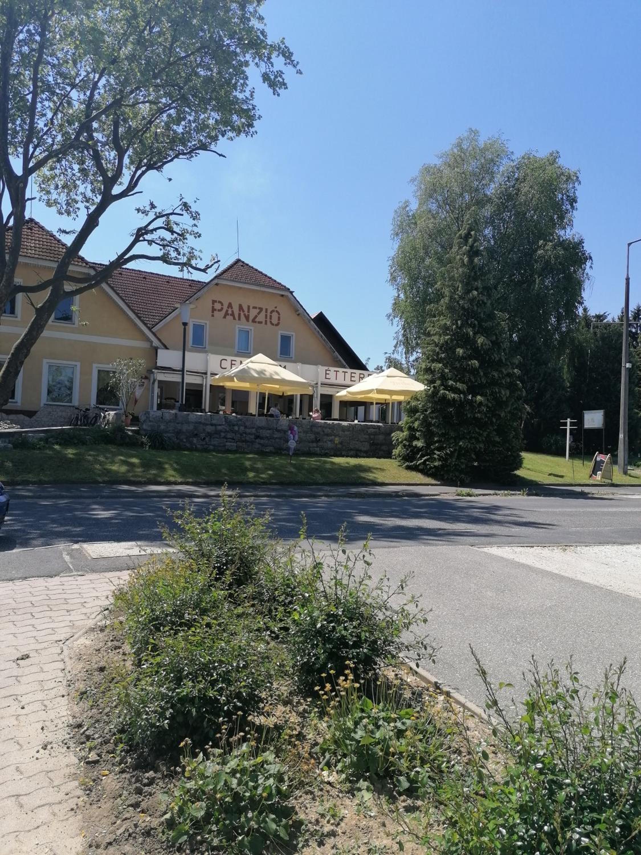 Photo 28