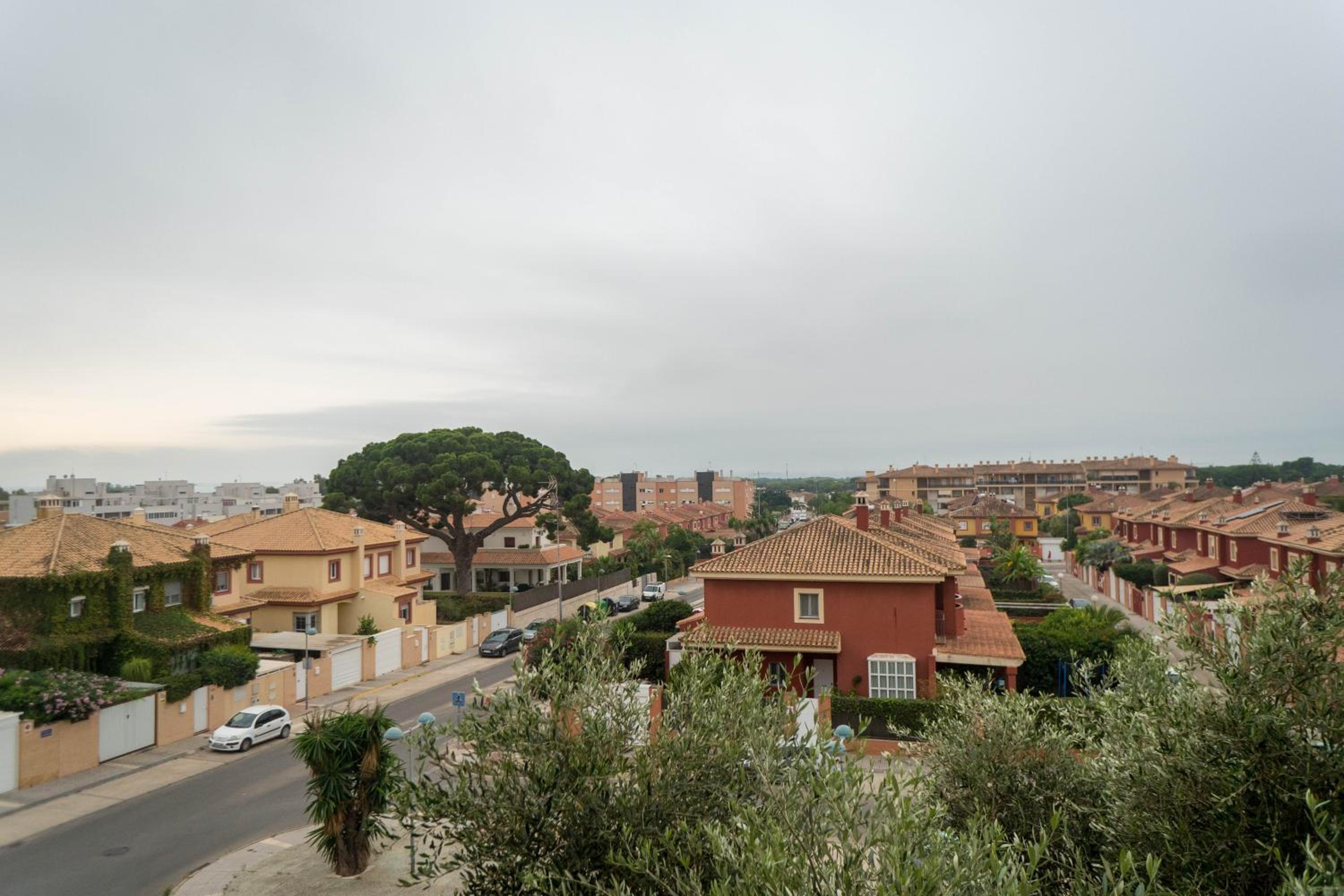 R&B Vistahermosa Views