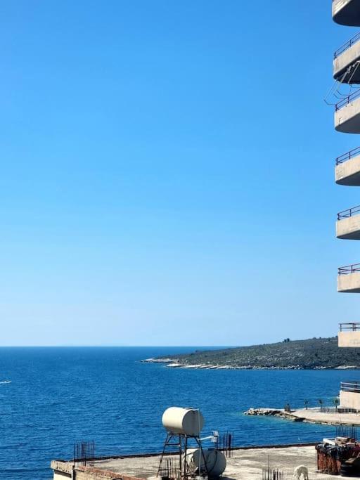Lovely 2 Bedroom Apartment just 30m from the Sea
