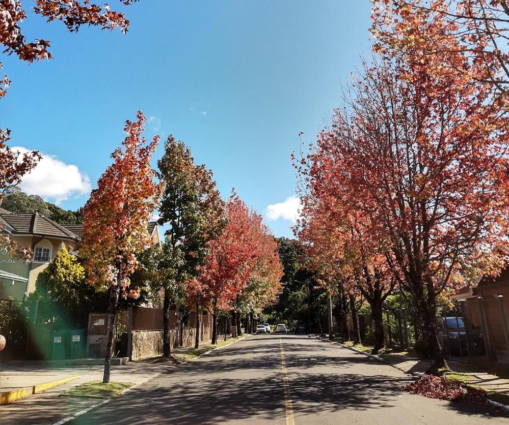 Suite em Gramado, próxima a Avenida das Hortencias
