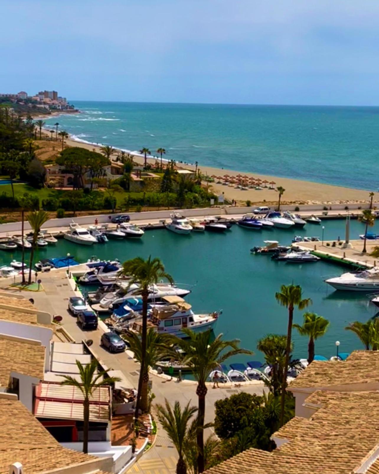 FASCINANTE Hogar en Cabo Pino en MARBELLA