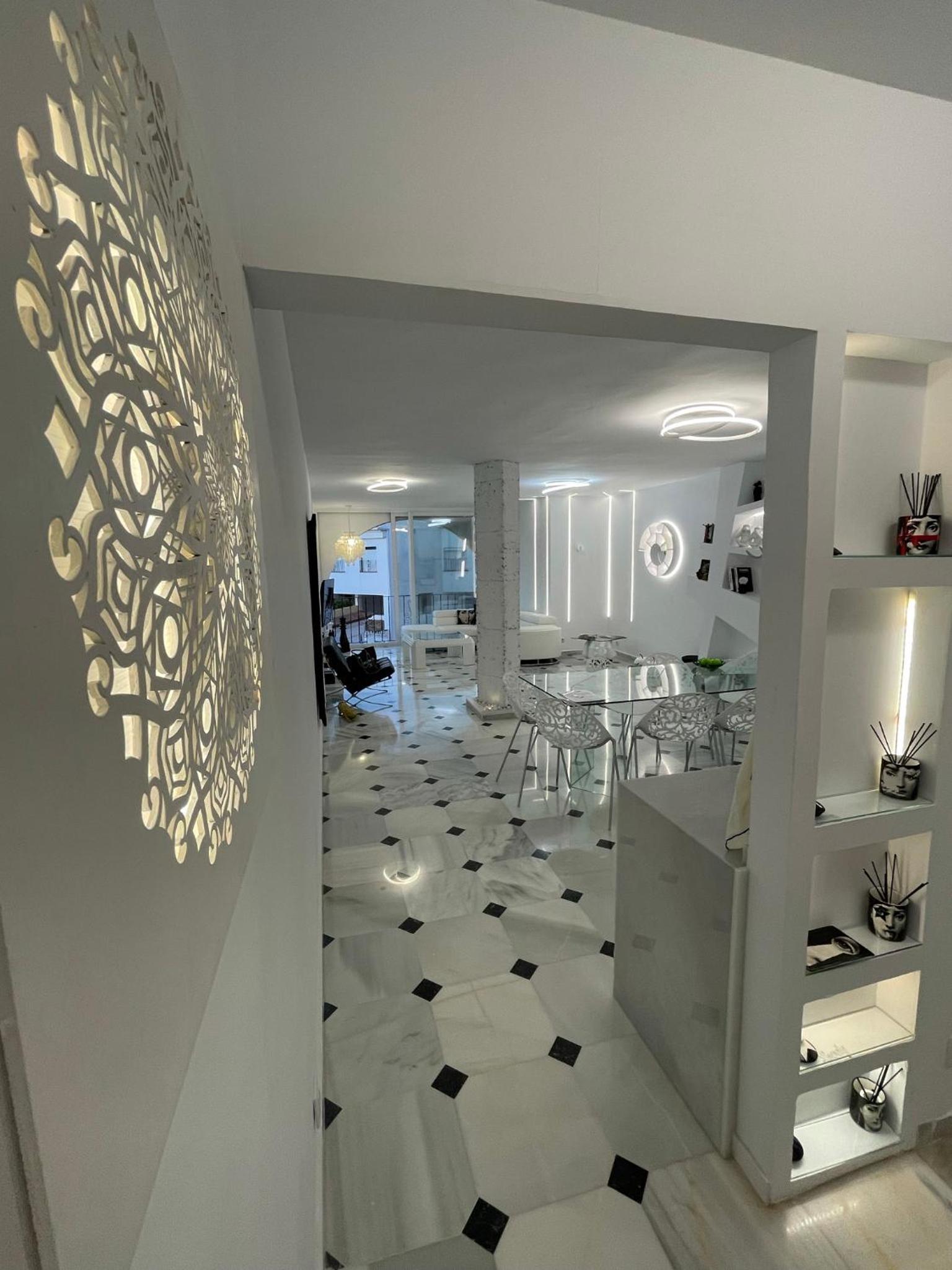 FASCINANTE Hogar en Cabo Pino en MARBELLA