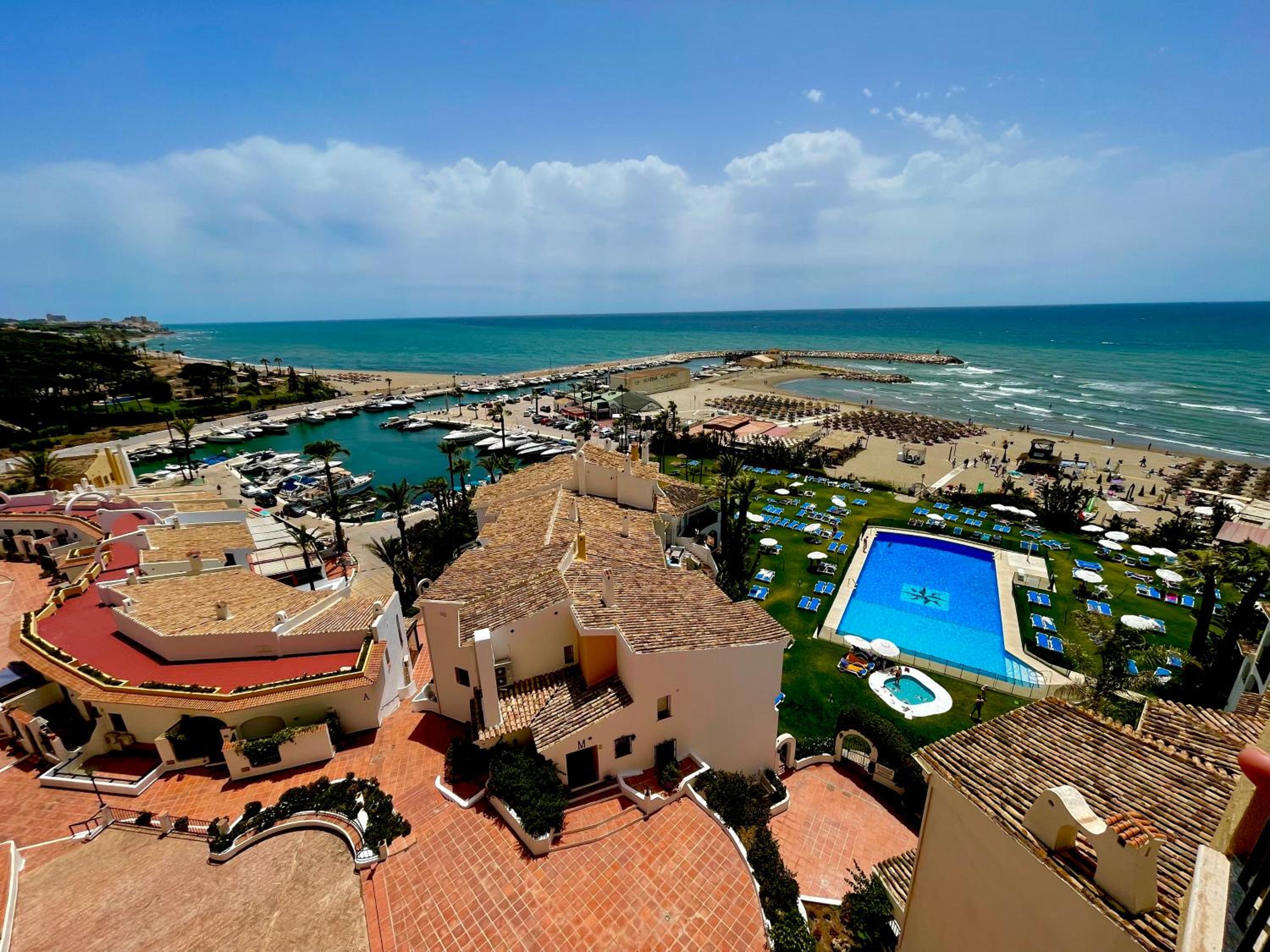 FASCINANTE Hogar en Cabo Pino en MARBELLA