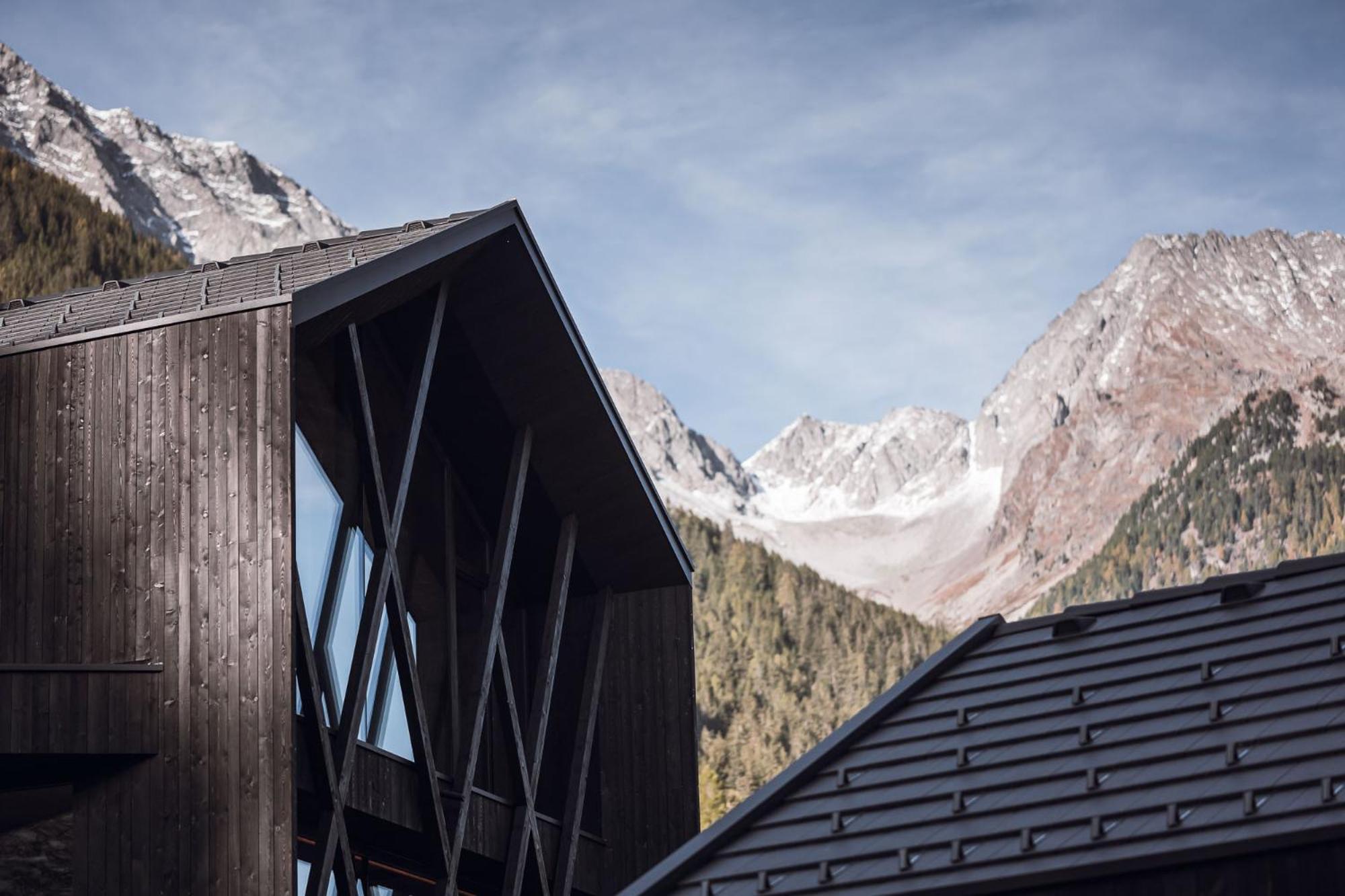 Amus Chalets Dolomites - Luxury Chalets South Tyrol