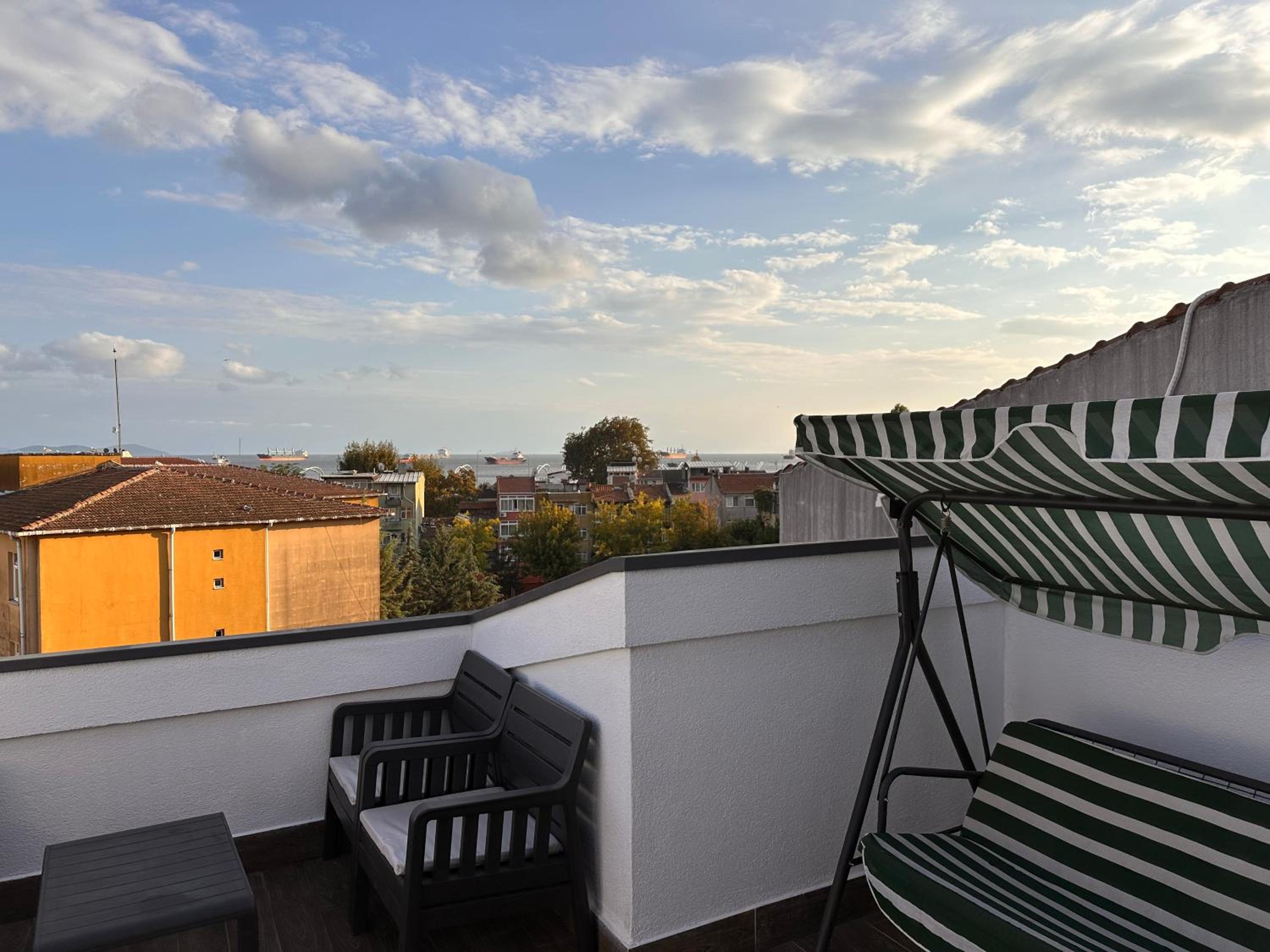 KA Hotel & Suites - Image 12