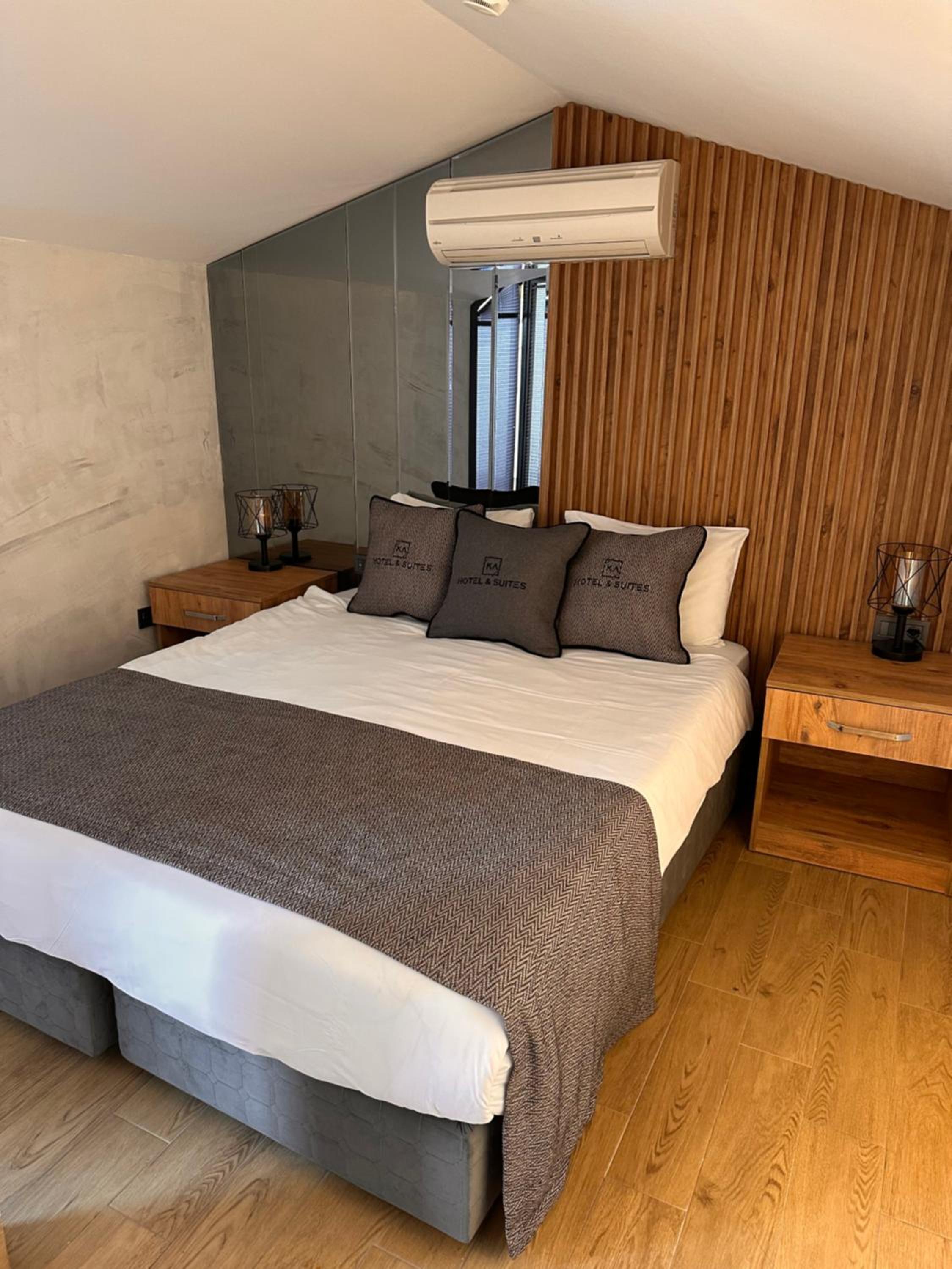 KA Hotel & Suites - Image 8