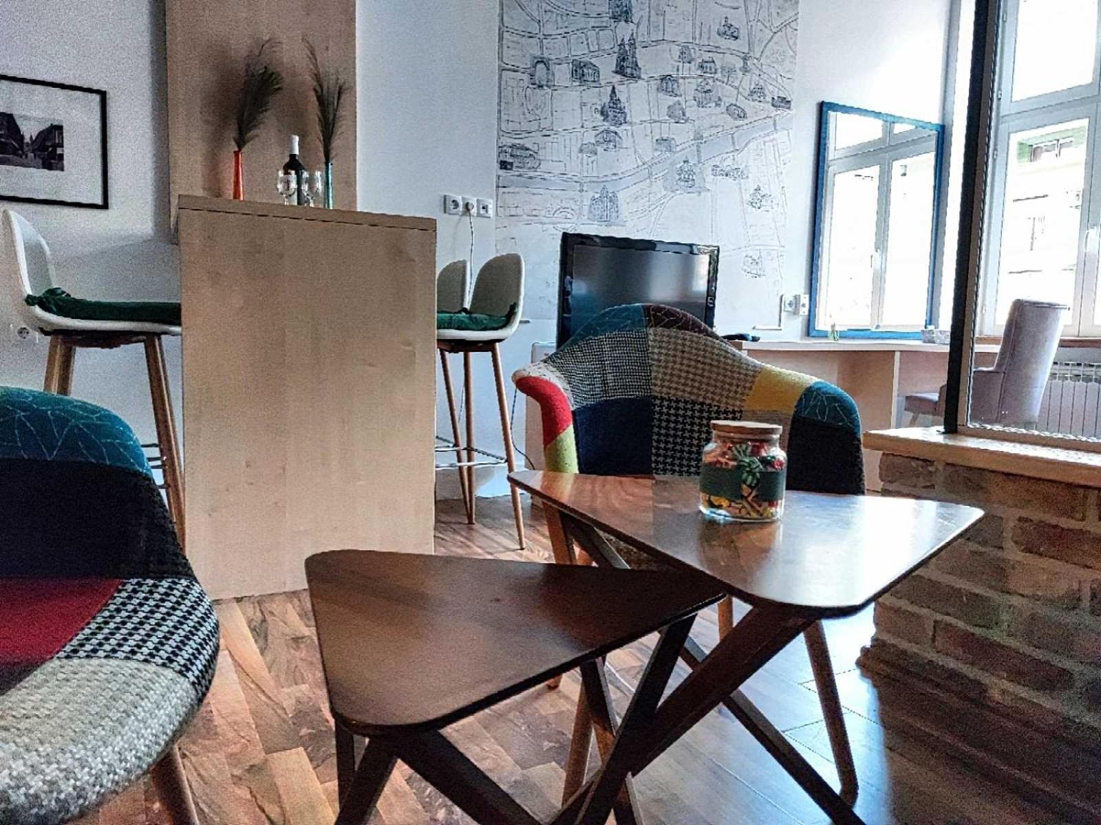 KIZZ Apartment