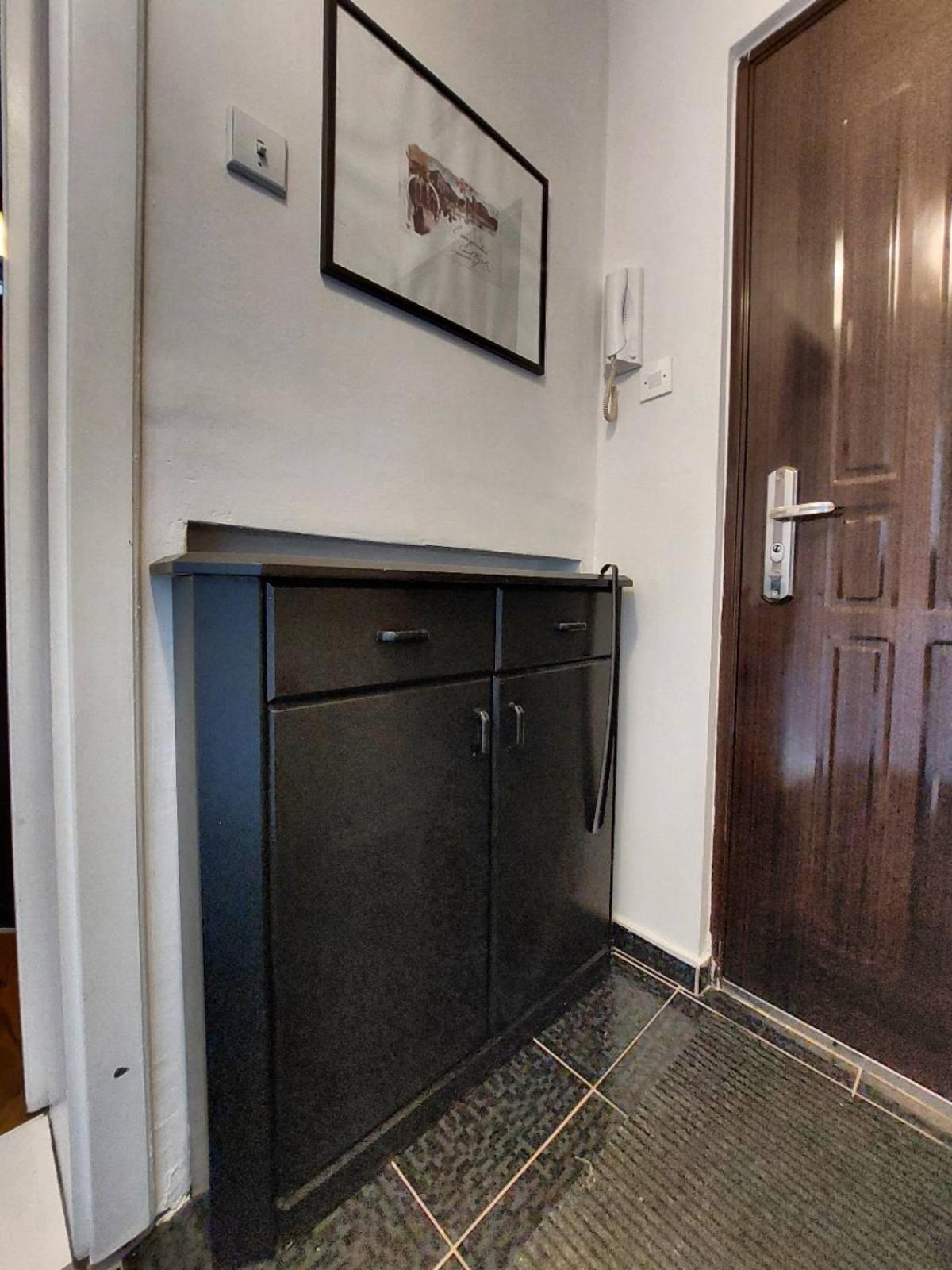 KIZZ Apartment