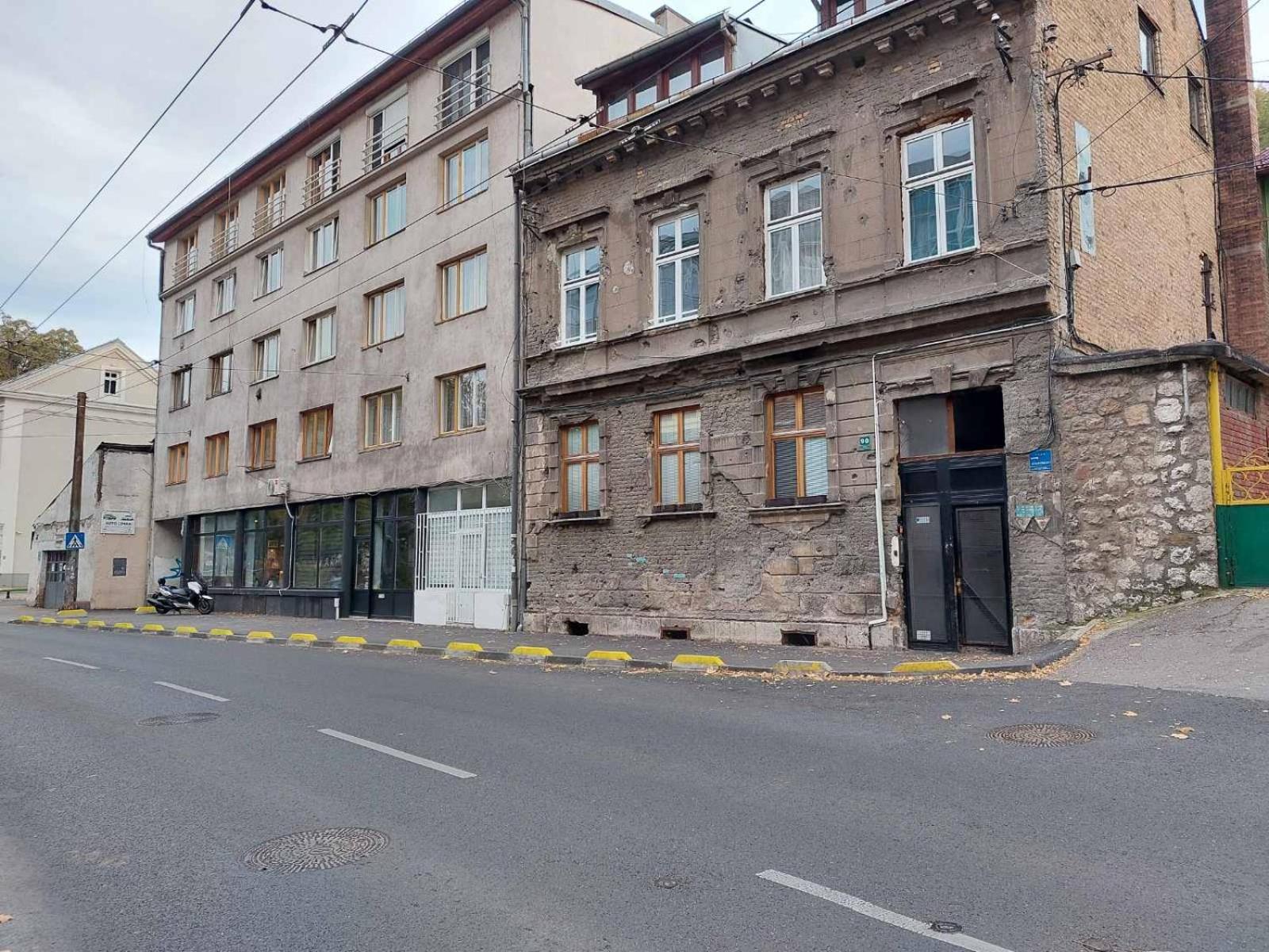 KIZZ Apartment