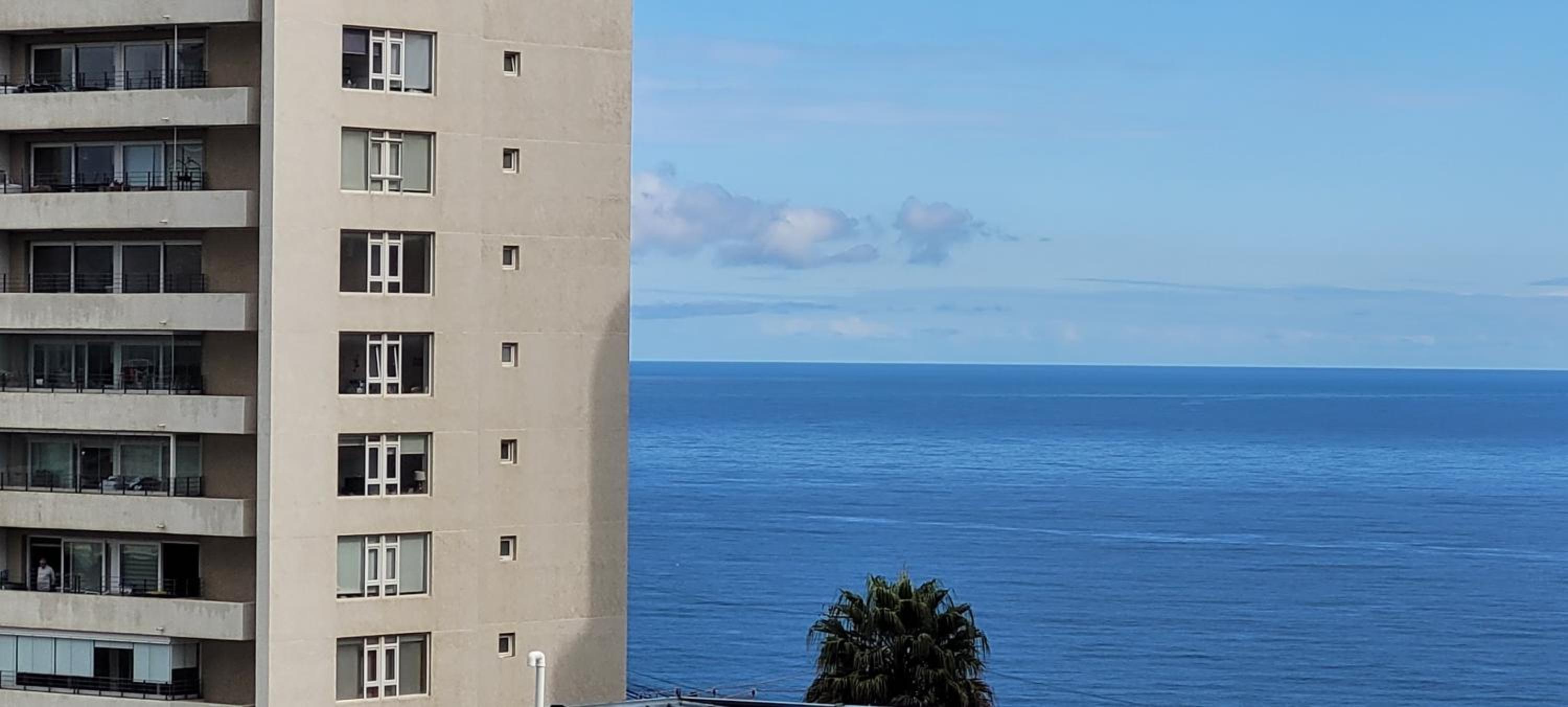 Edmundo Eluchans plaza 2066 Reñaca
