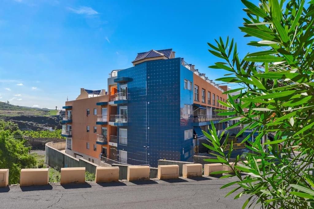 Pleasant Duplex San Juan with 2 bedrooms view 3