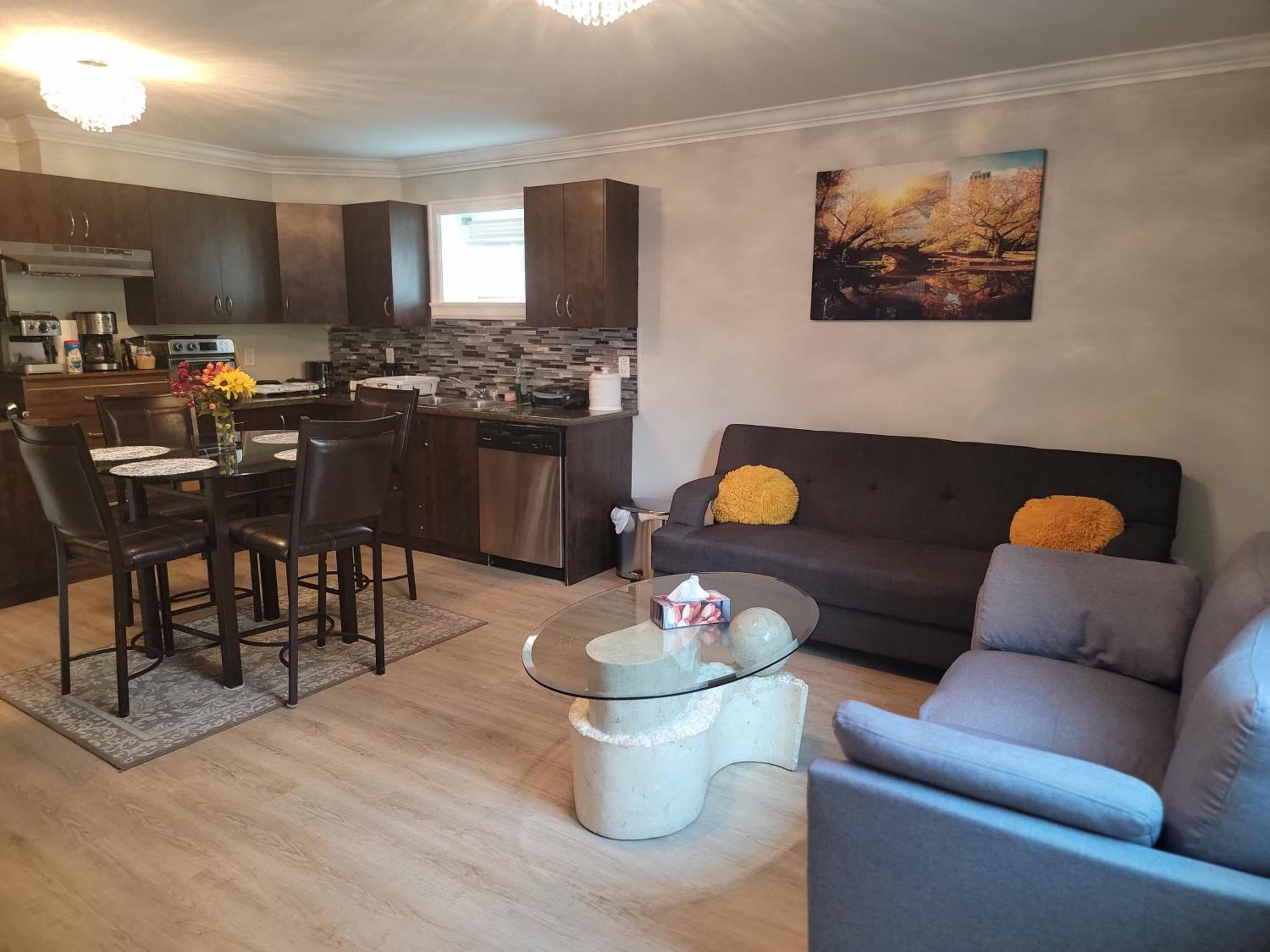 Oscar INN & 2bd Family Suite or Private Room