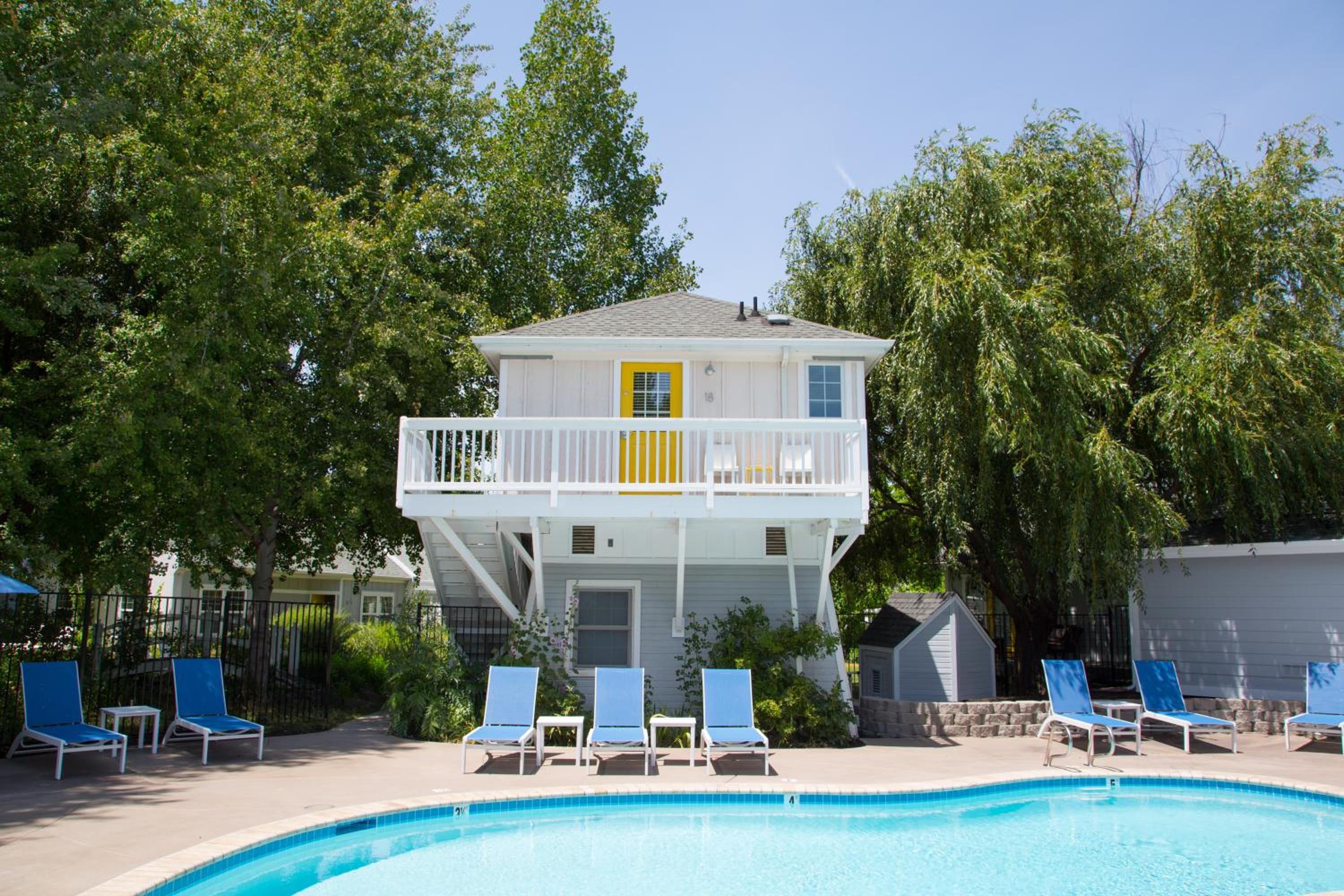 Ashland Vacations - Lithia Springs Resort - Property Image 20