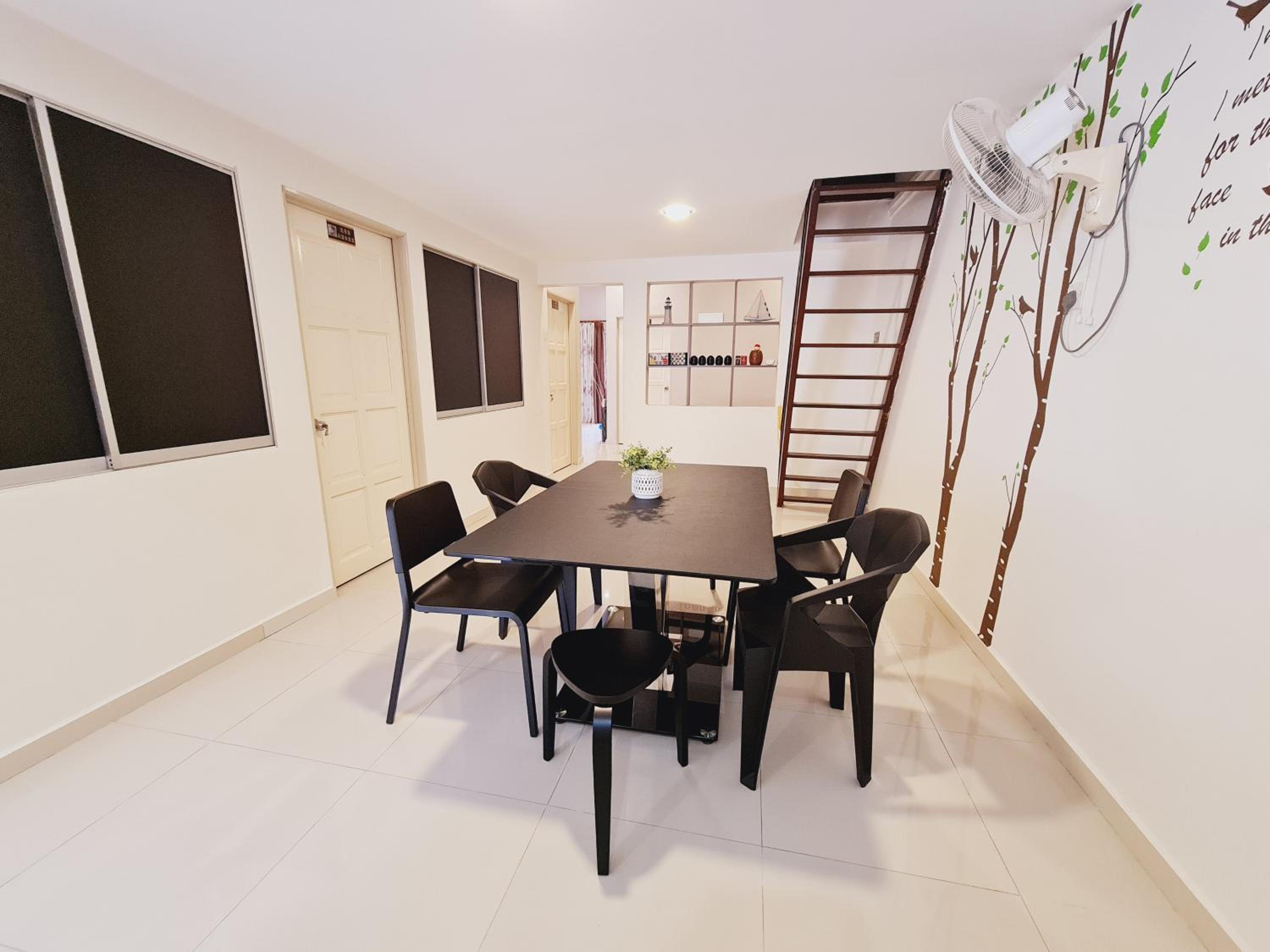 Air-home No135 Kampung Boyan, 3BR, 6pax Netflix photo 2