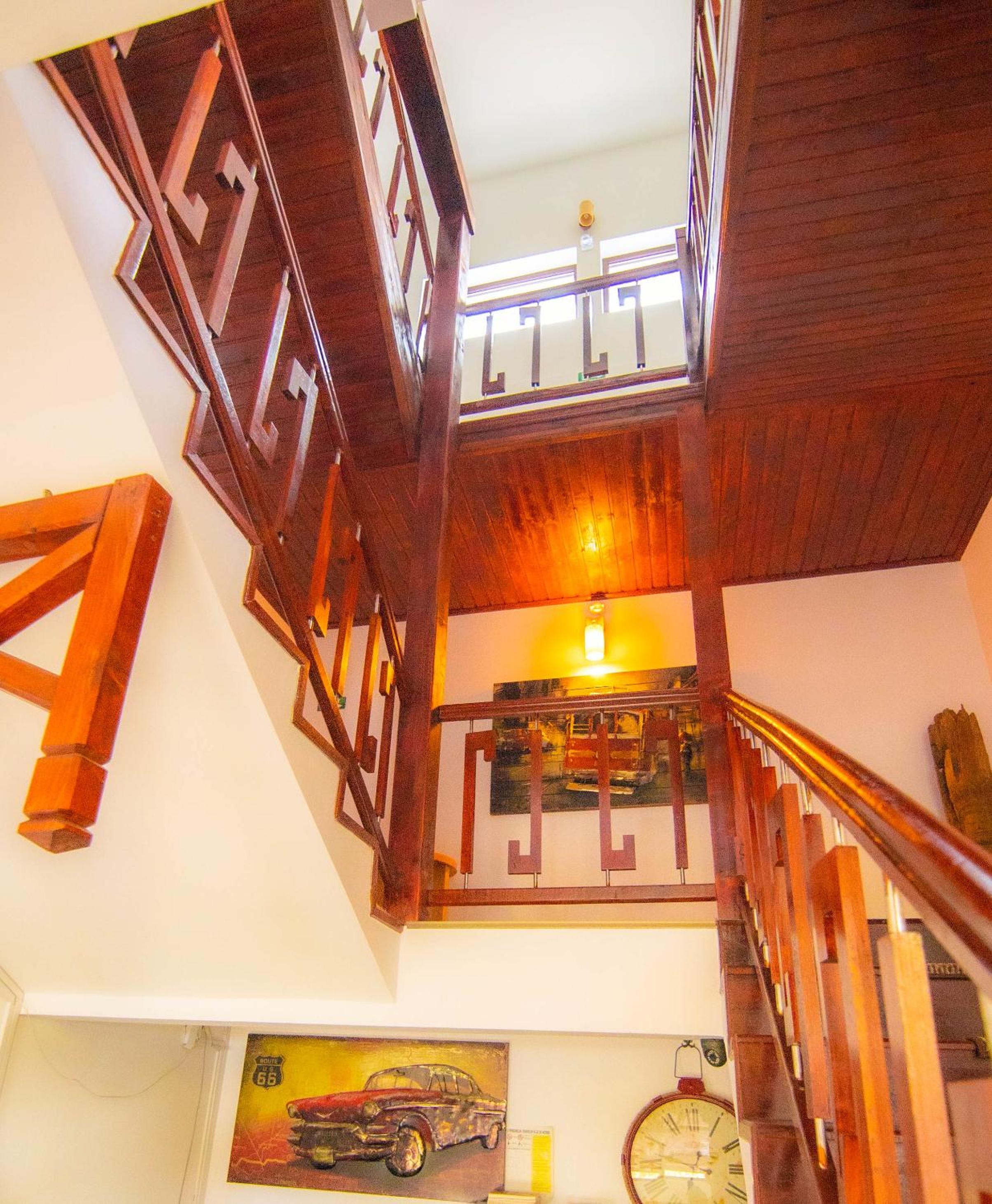 Hunter Vip view 5