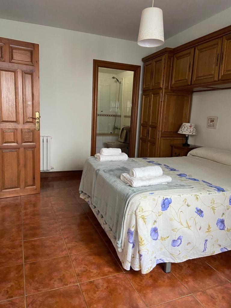 Casas Rurales y Apartamentos La Hornera