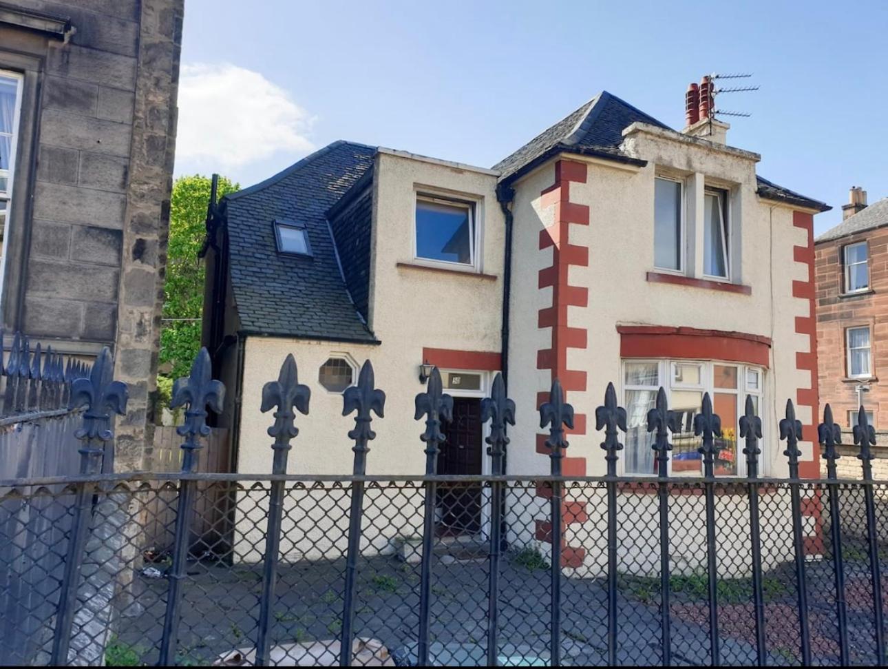 Hotel LEITH WALK VILLA budget guest house