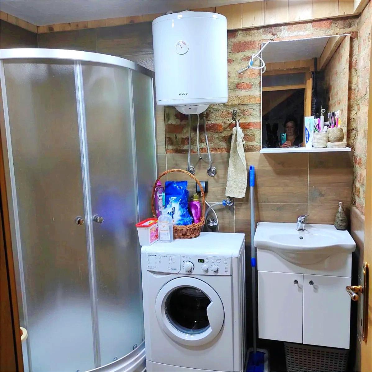 Photo 25