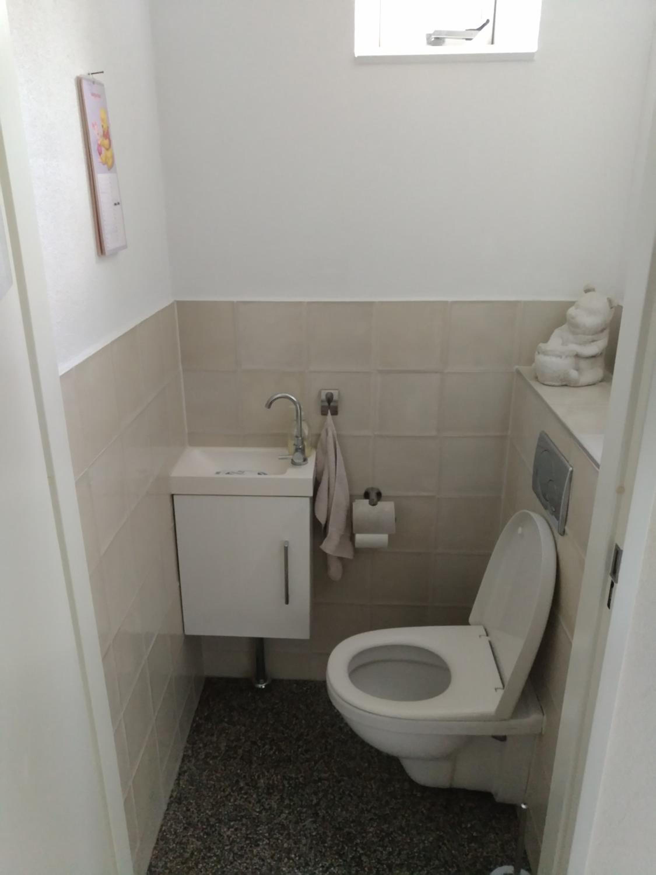 etage met slaap, en badkamer view 2