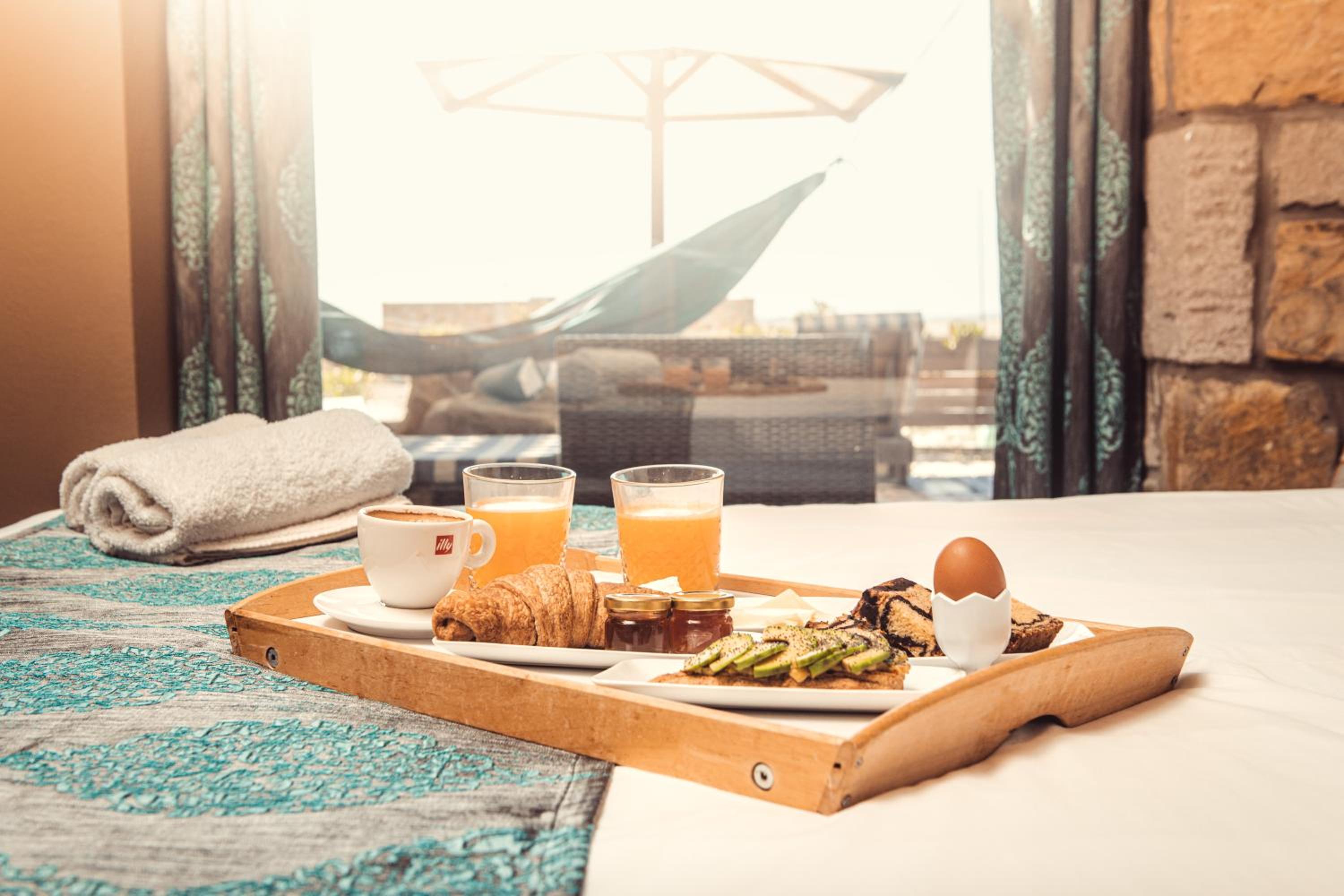 Keros Blue - Luxury in Wilderness