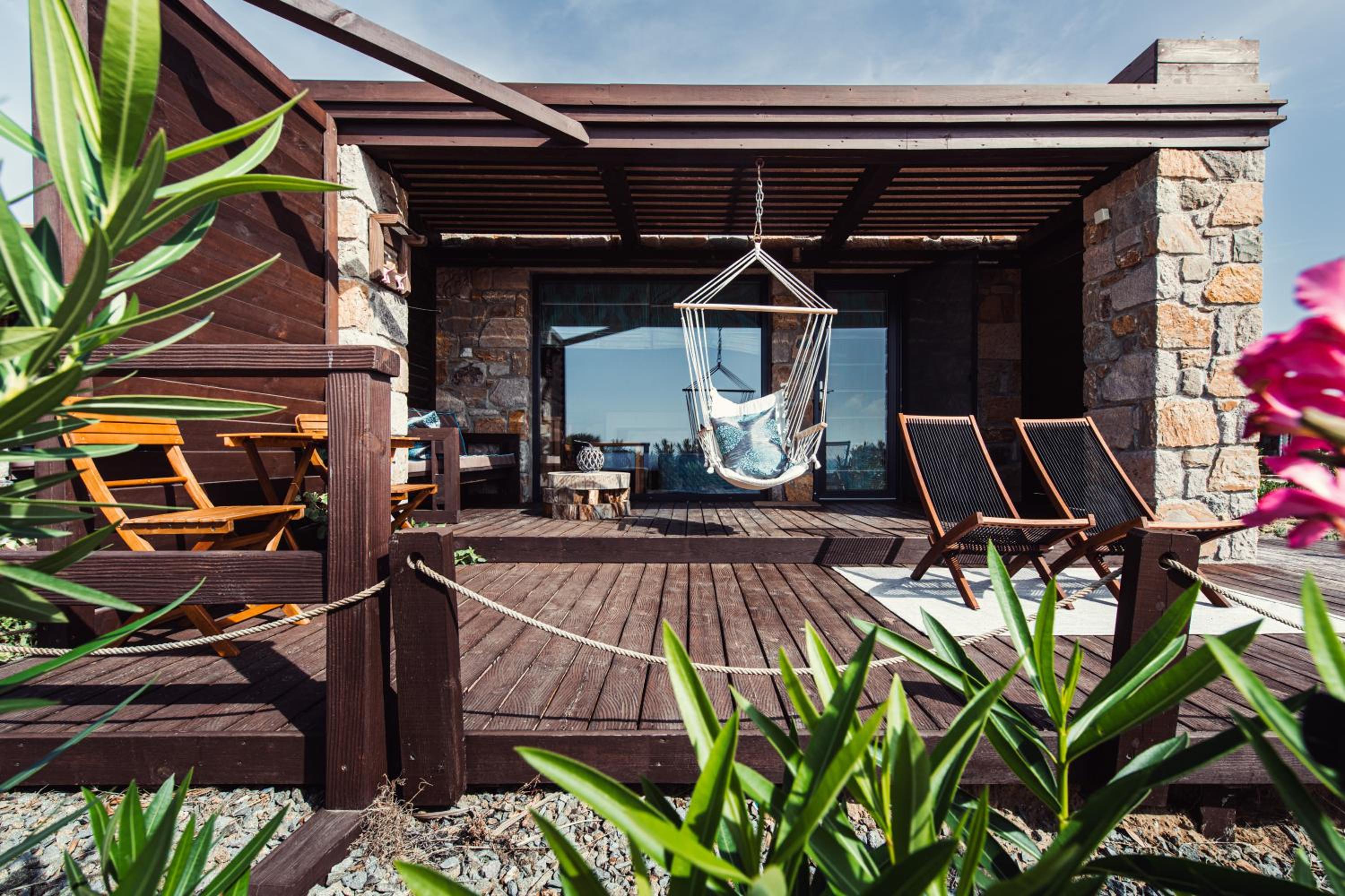 Keros Blue - Luxury in Wilderness