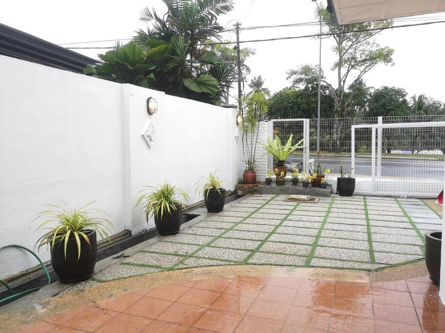 Jb City 5 Bedroom semi-d Near ksl,mid valley ,berjaya waterfront