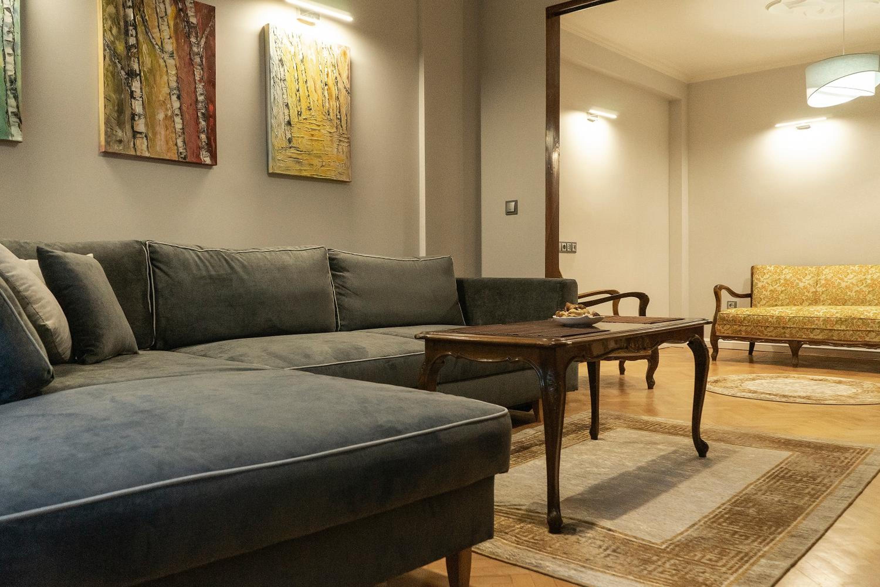 Jasmine Central Apartment view 4