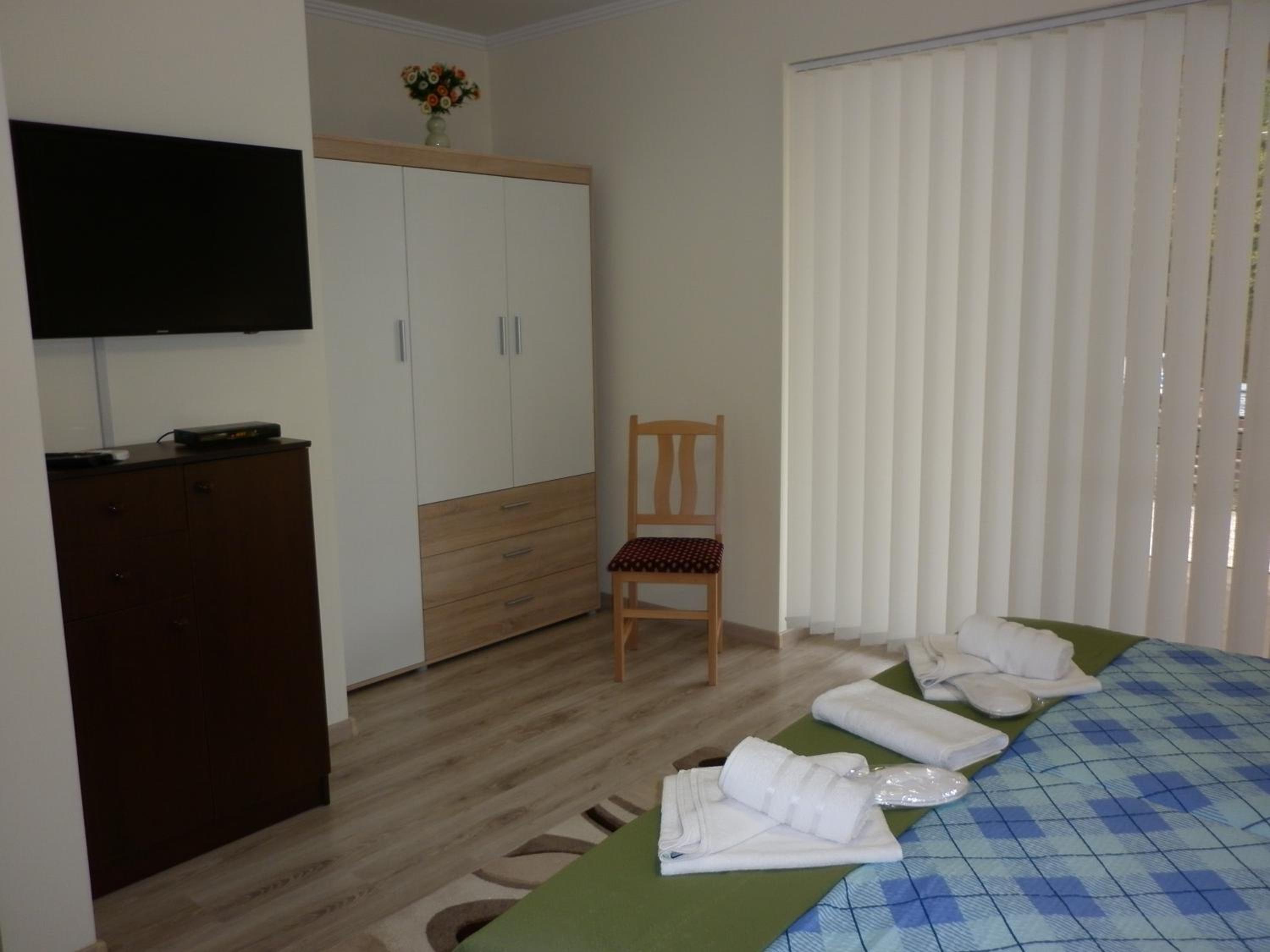 Photo 24
