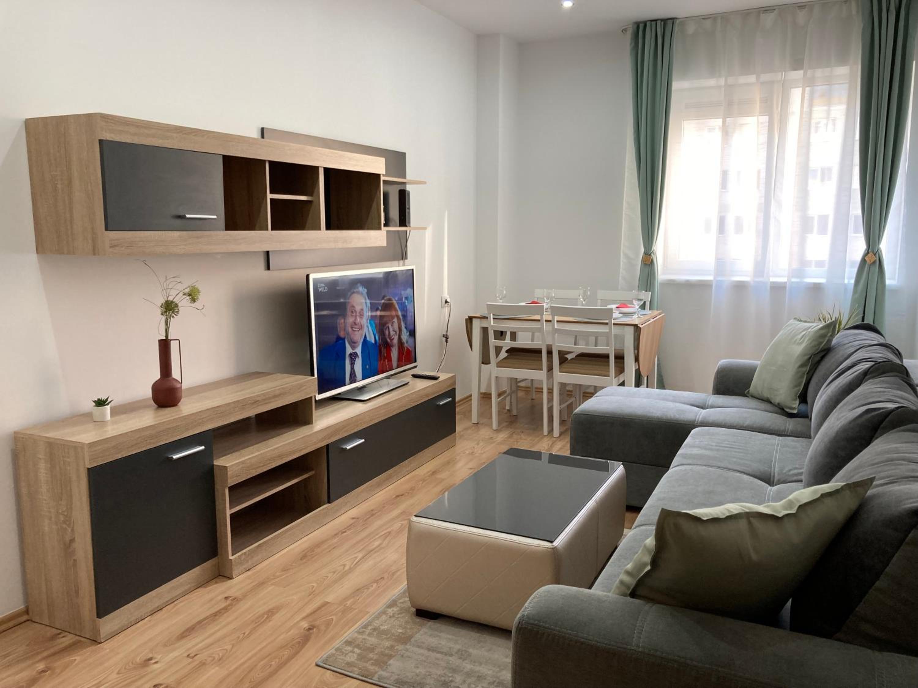 LAROKA HOUSE Rin Grand Residence Modern Apartment view 5