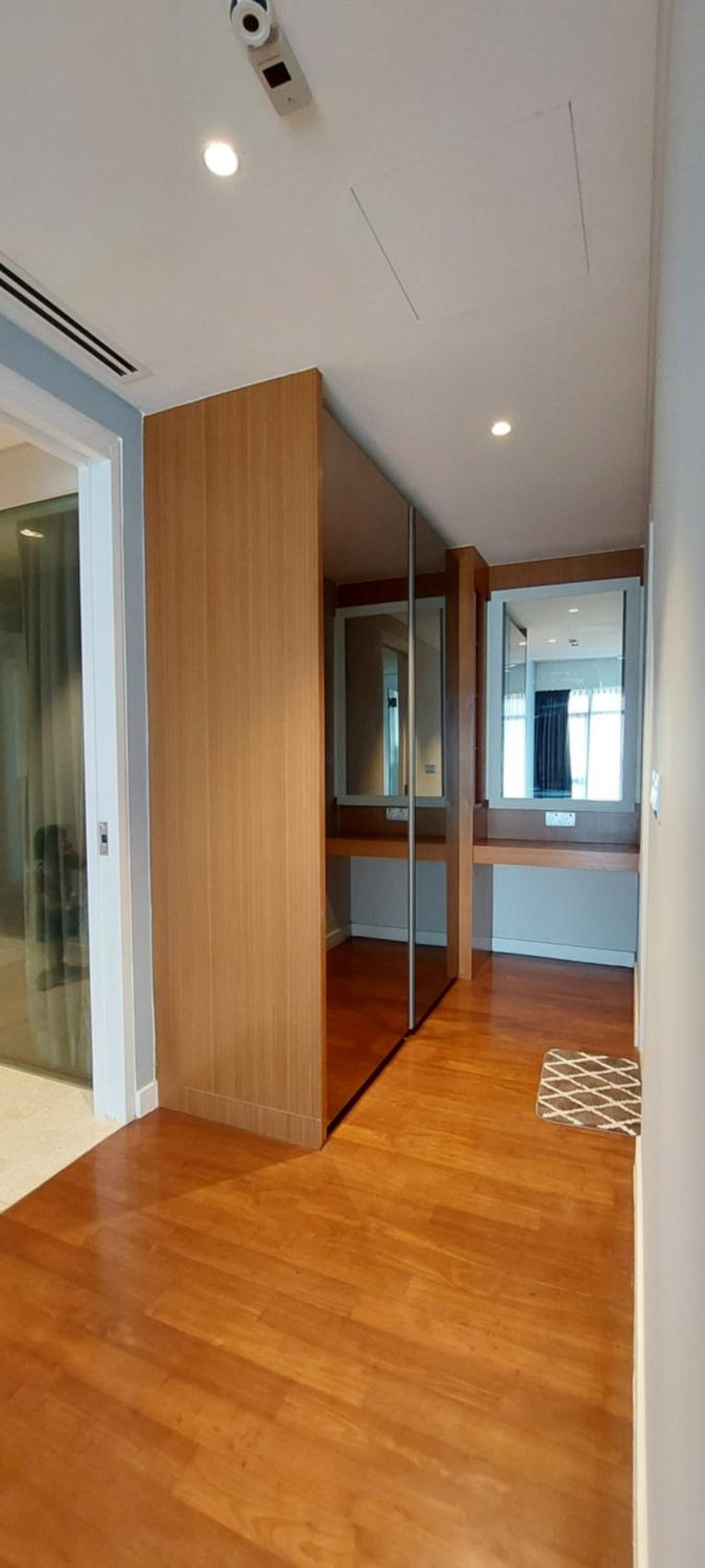 Anggun Presidential Suites