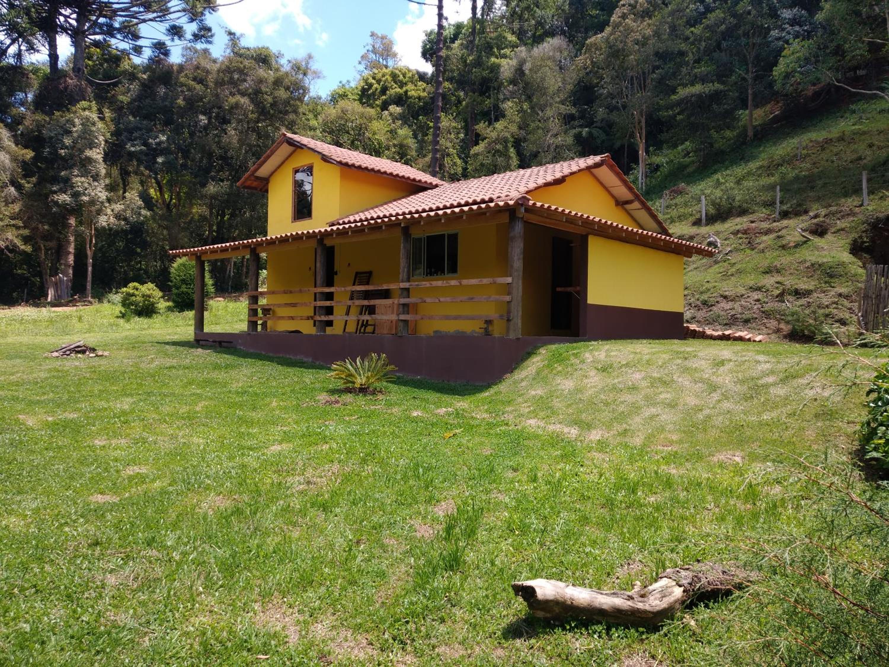 A CASA AMALELA