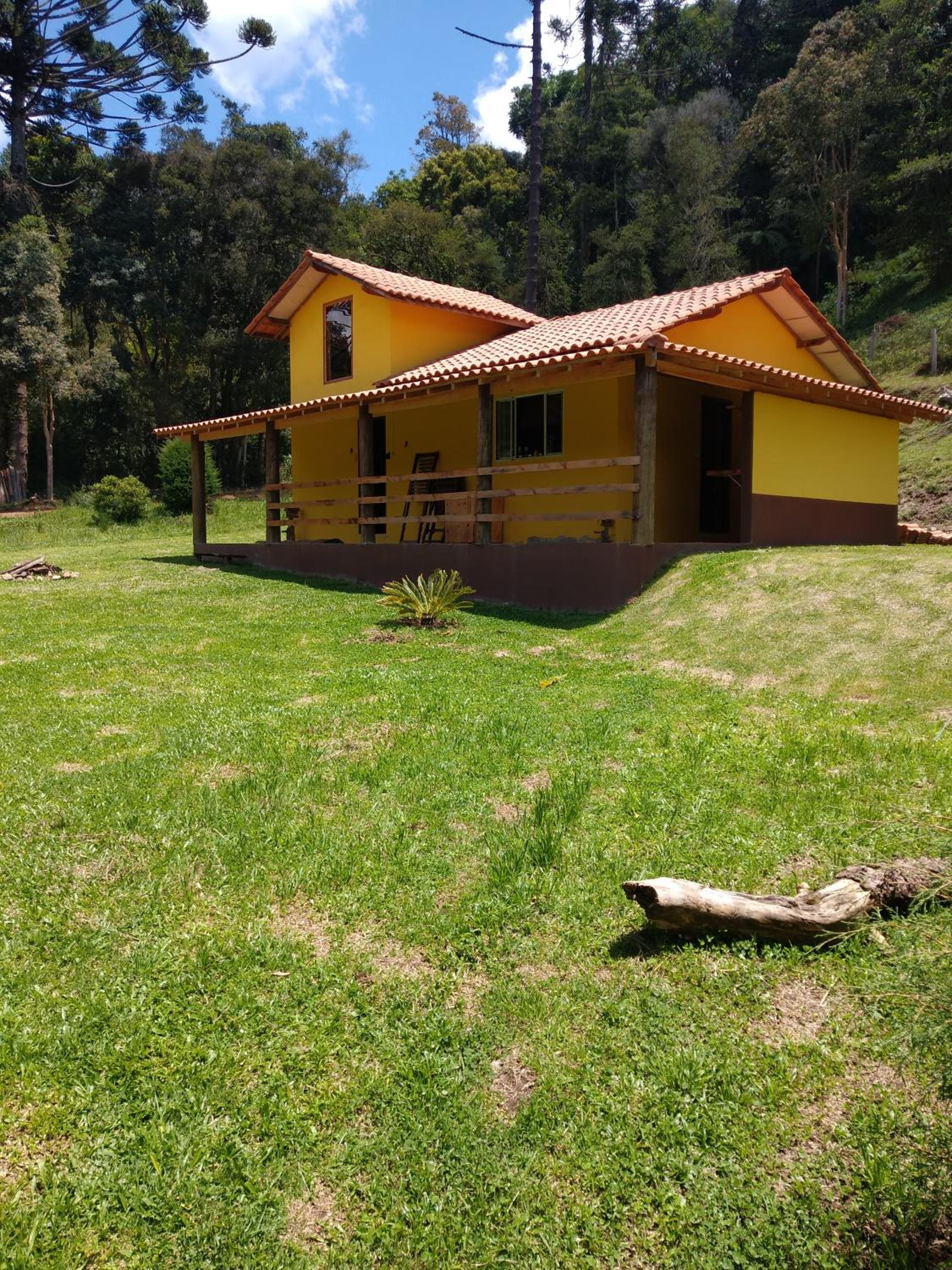 A CASA AMALELA